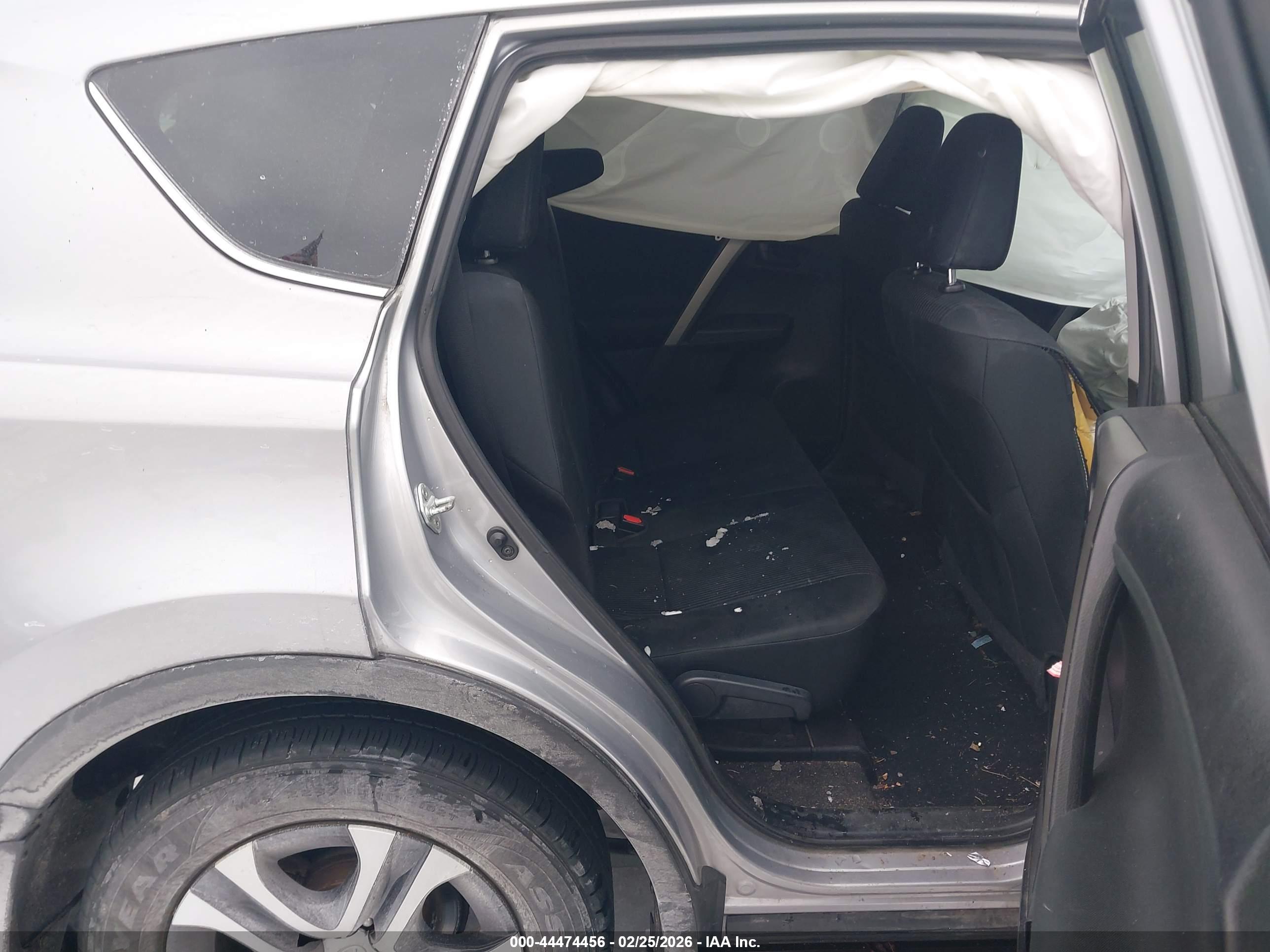 TOYOTA RAV4 image 8