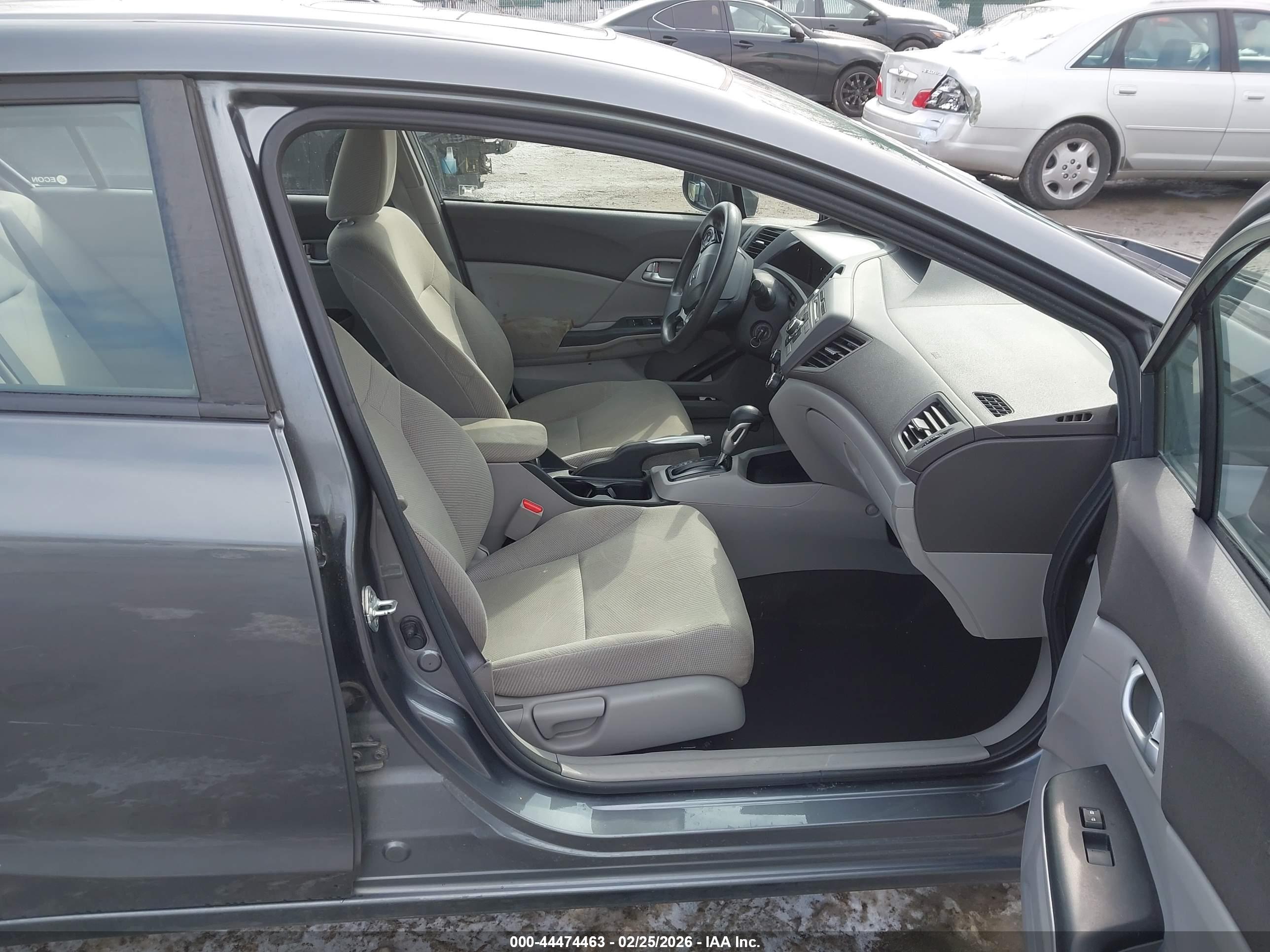 HONDA CIVIC image 5