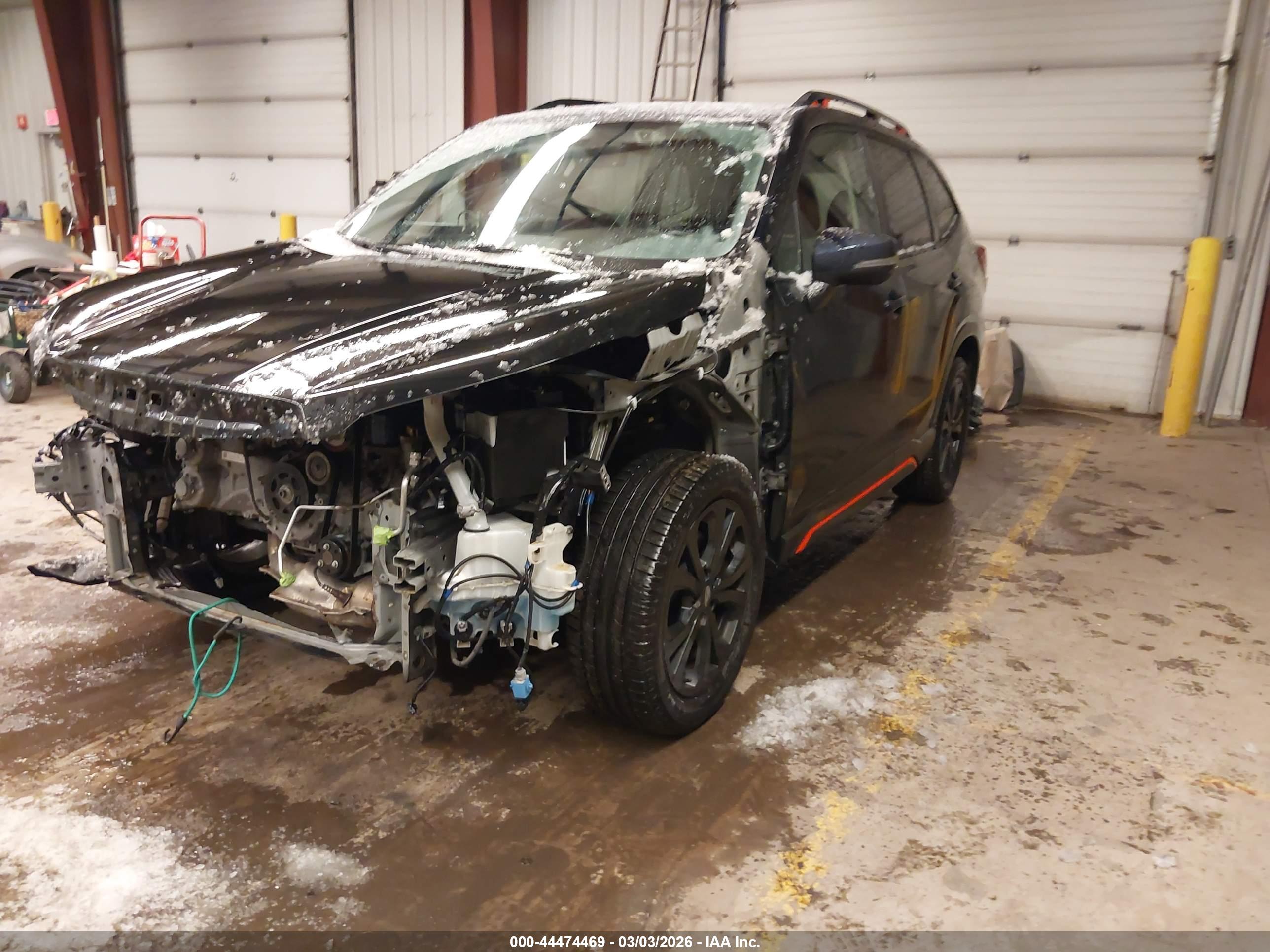 SUBARU FORESTER image 2