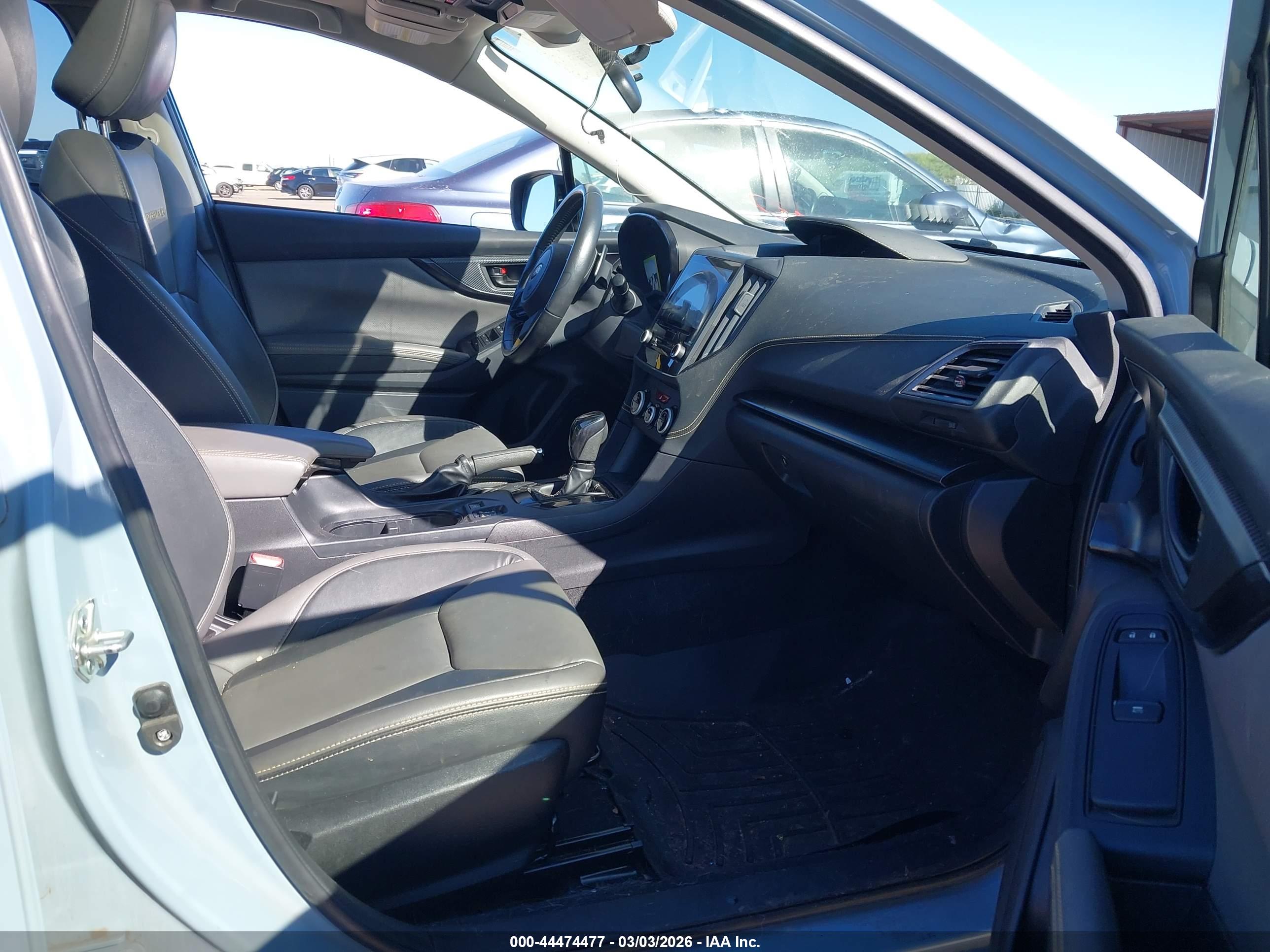 SUBARU CROSSTREK image 5