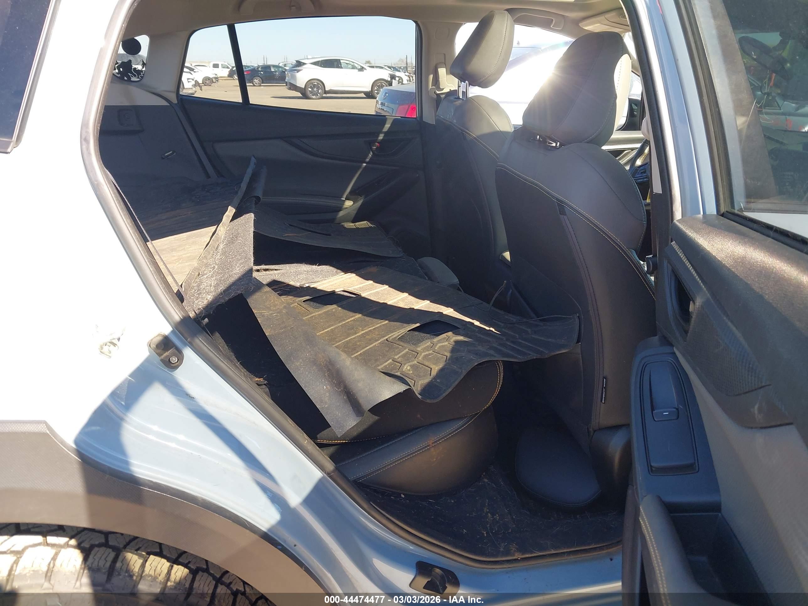 SUBARU CROSSTREK image 8