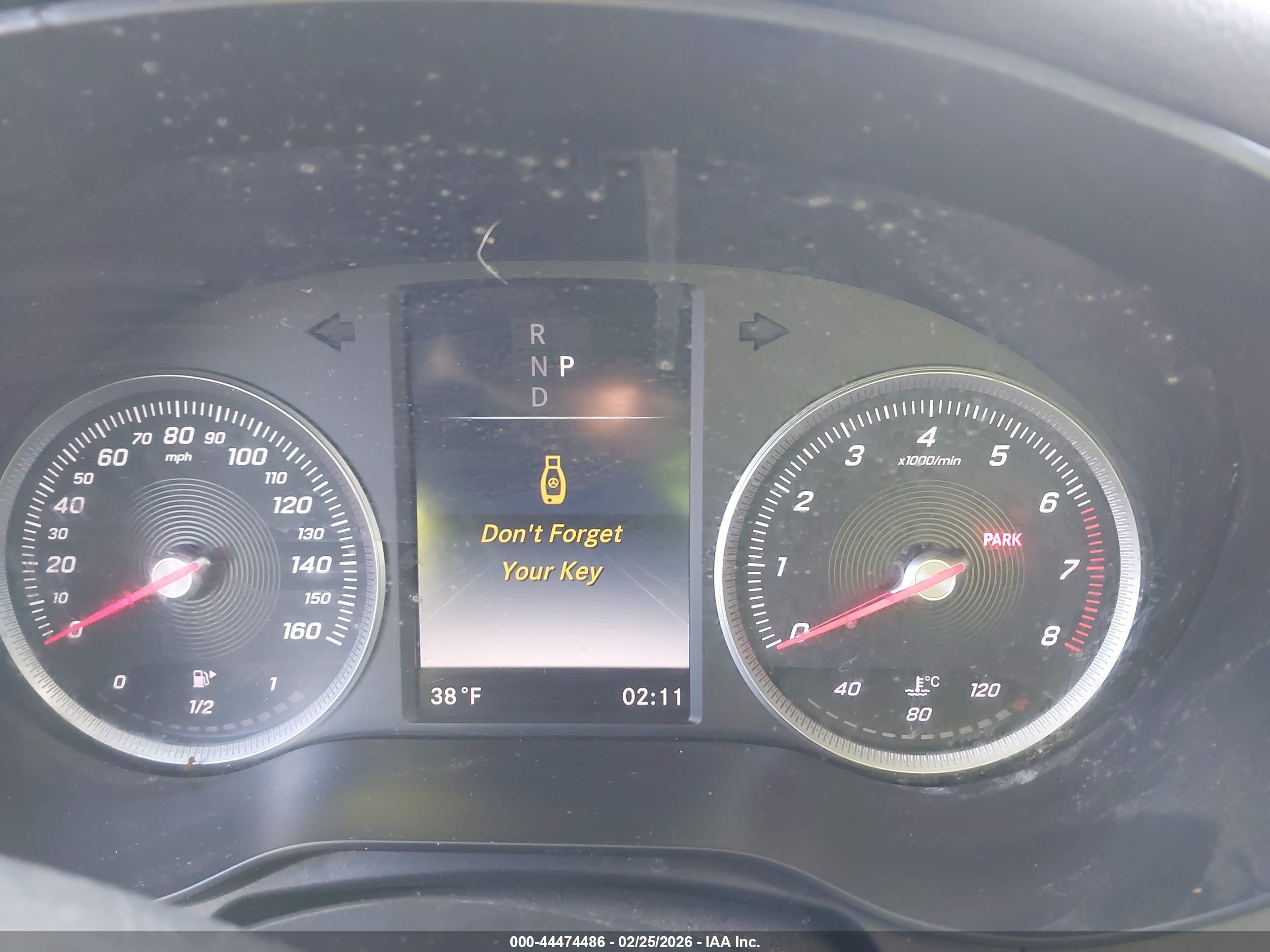 MERCEDES-BENZ GLC image 7