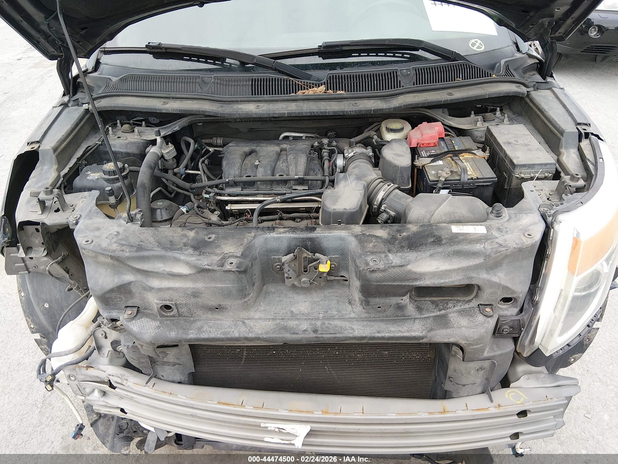 FORD EXPLORER image 10