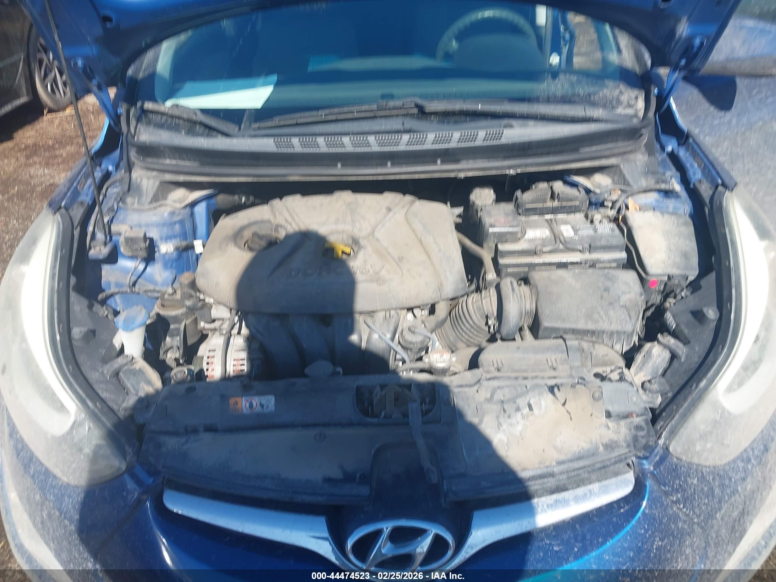 HYUNDAI ELANTRA image 10