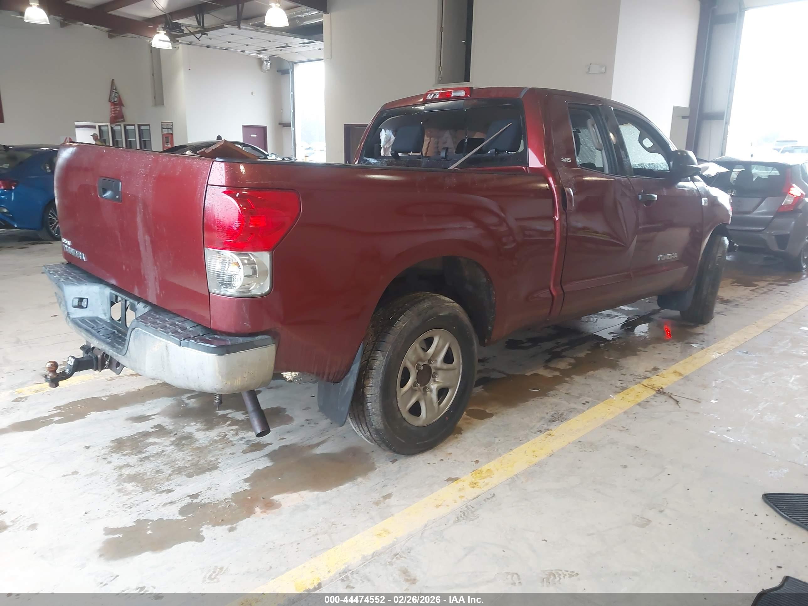 TOYOTA TUNDRA image 4