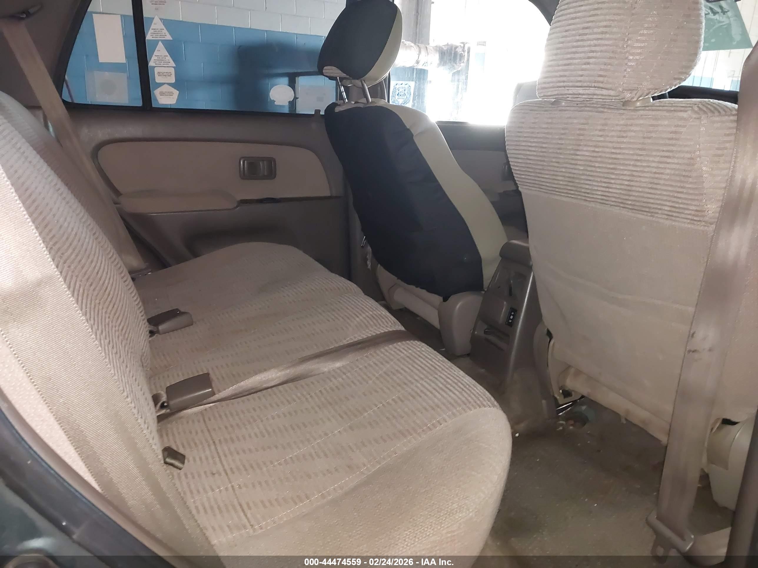 TOYOTA 4RUNNER image 8