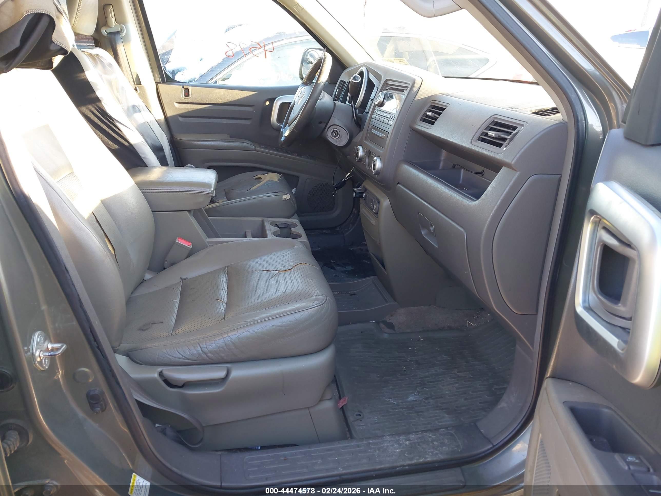 HONDA RIDGELINE image 5