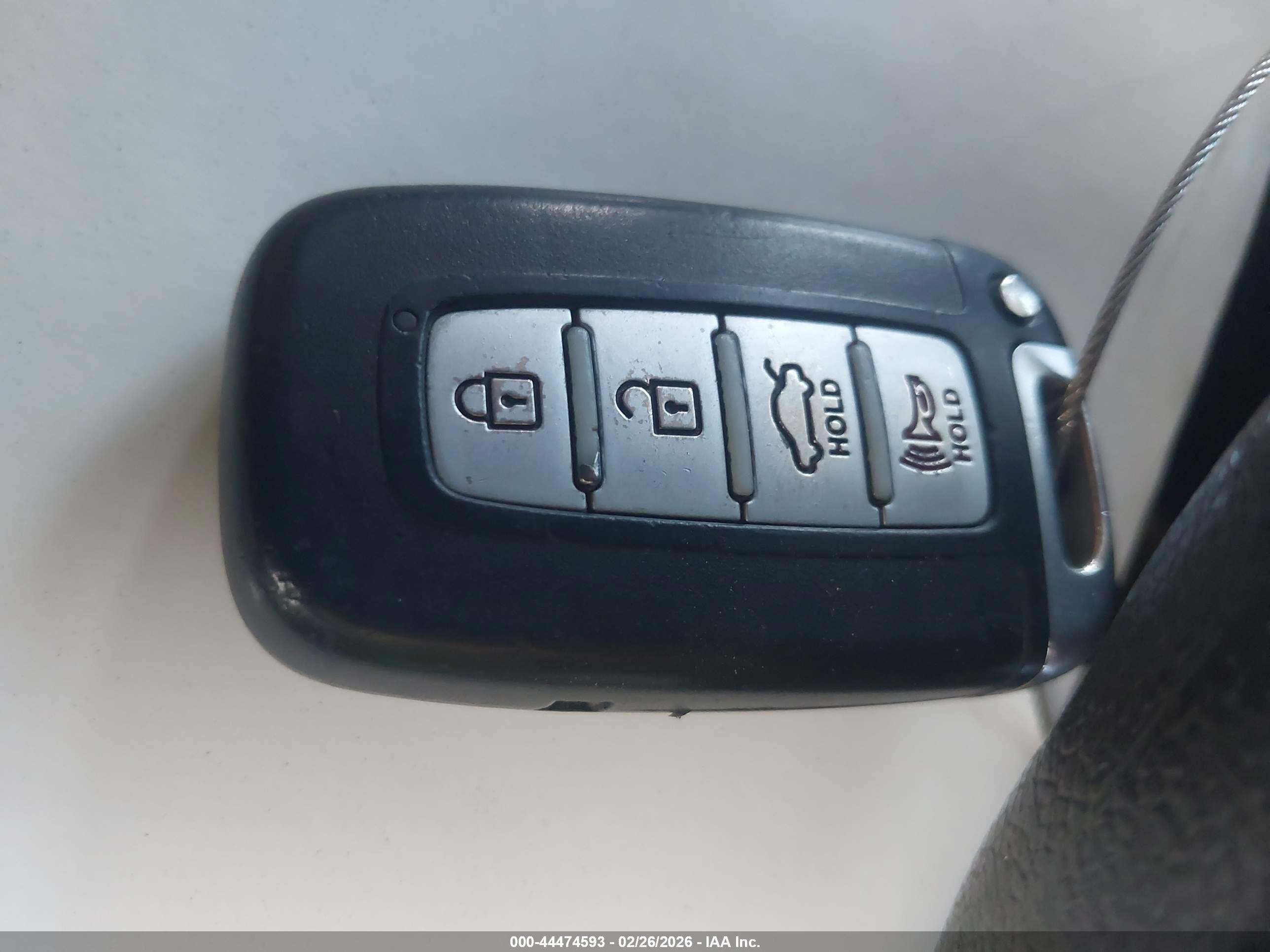 HYUNDAI SONATA image 11