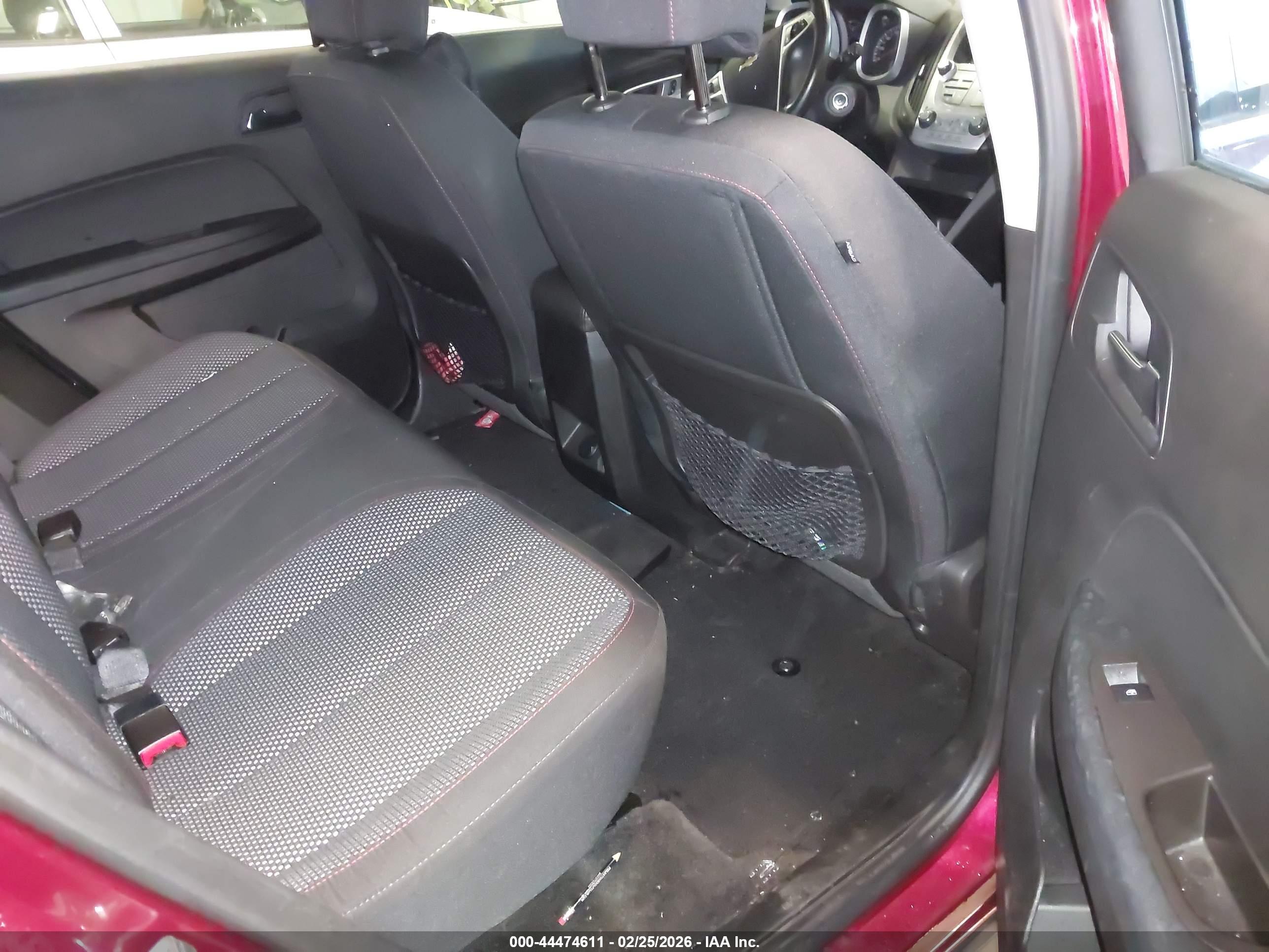 CHEVROLET EQUINOX image 8