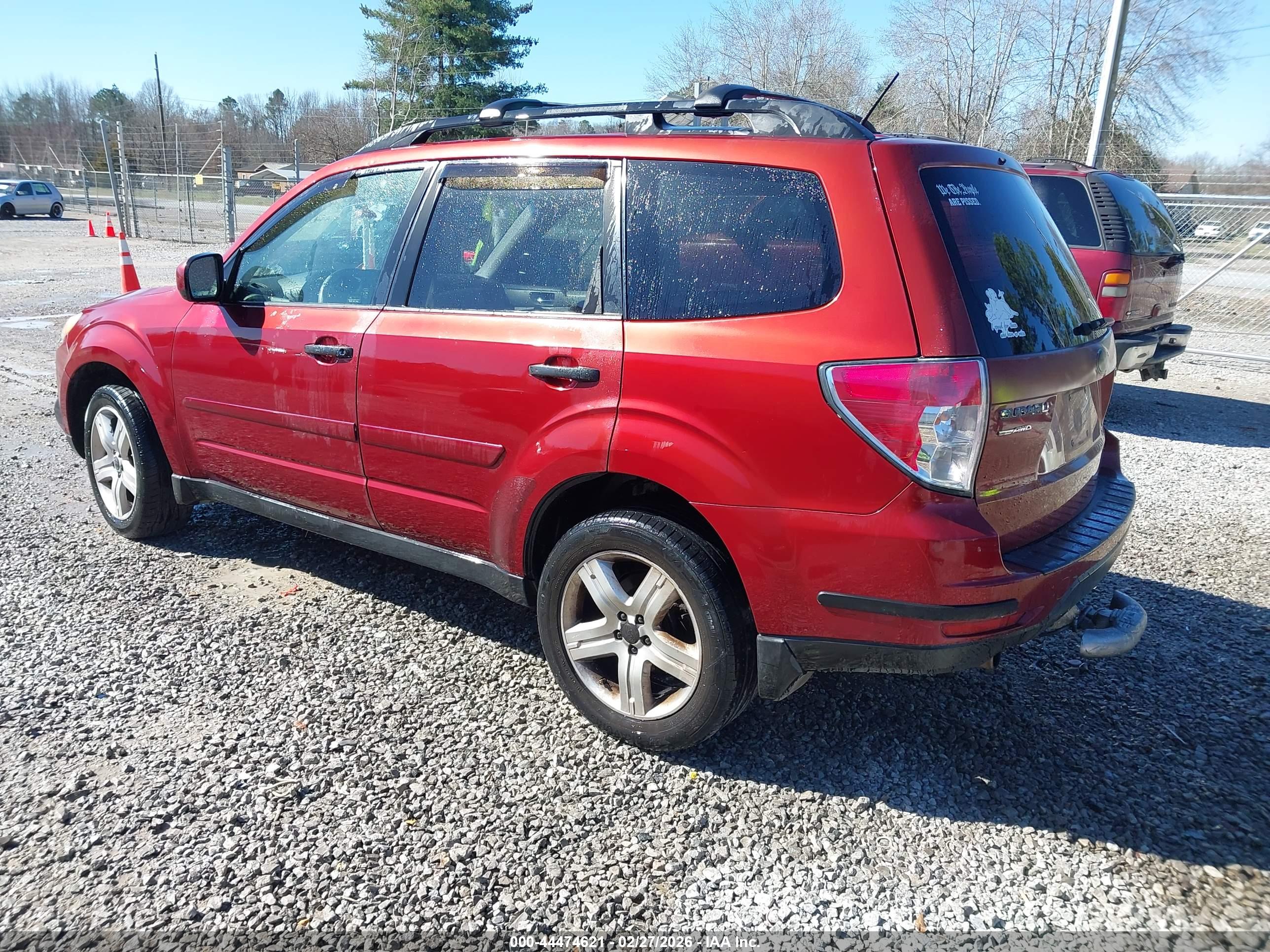 SUBARU FORESTER image 3