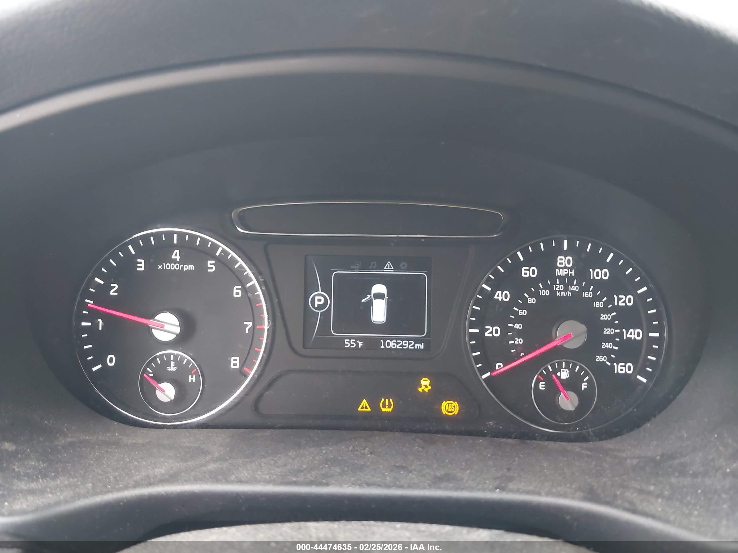 KIA SORENTO image 7
