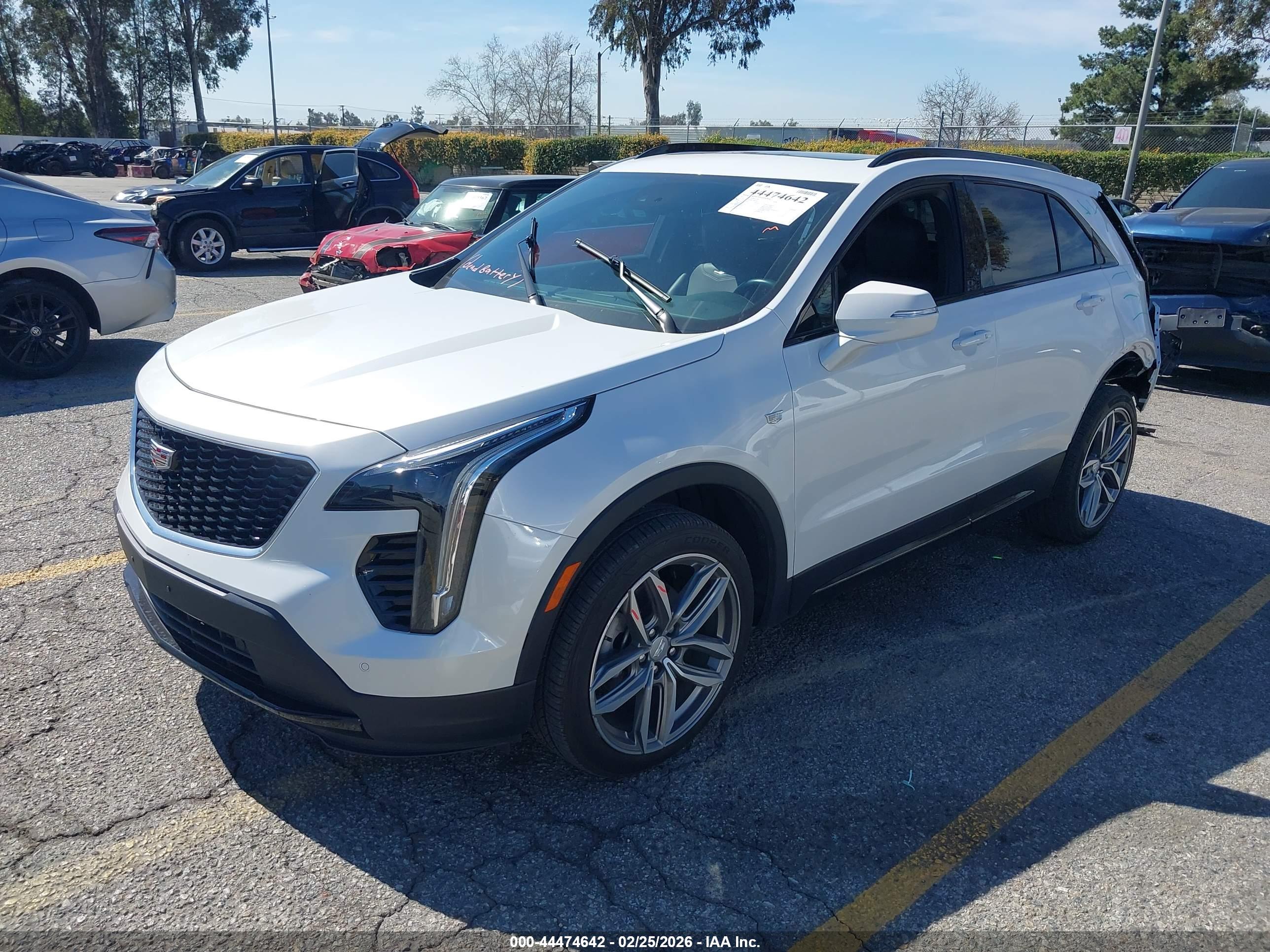CADILLAC XT4 image 2