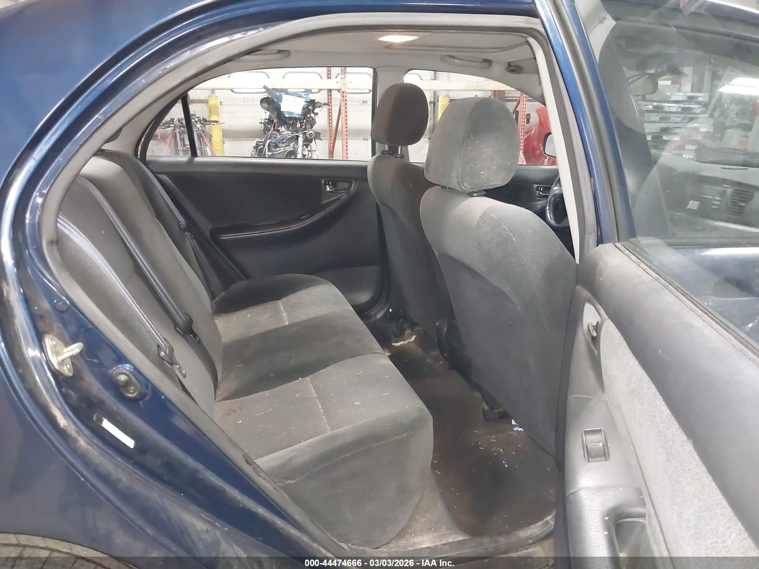 TOYOTA COROLLA image 8