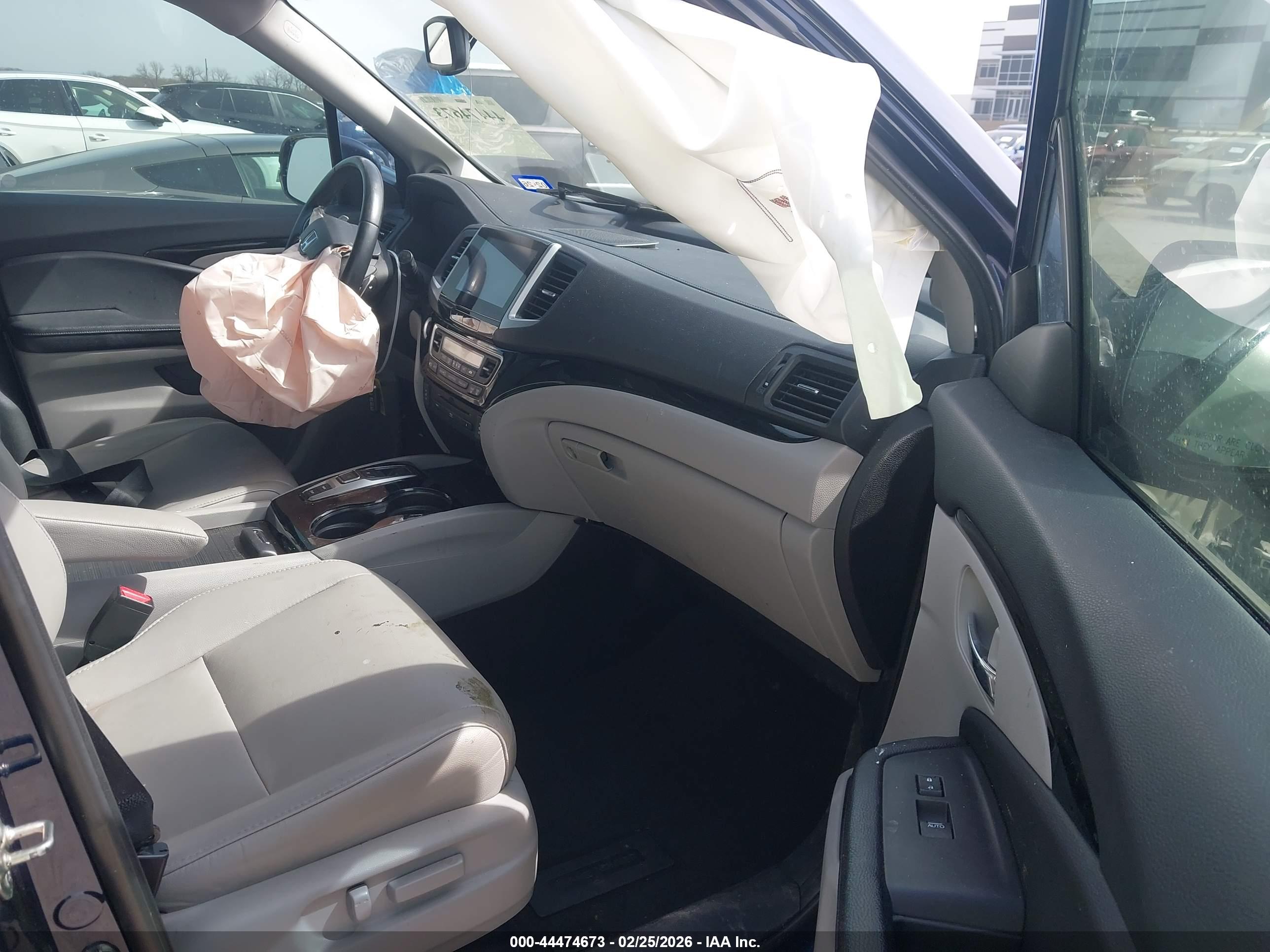 HONDA PILOT image 5