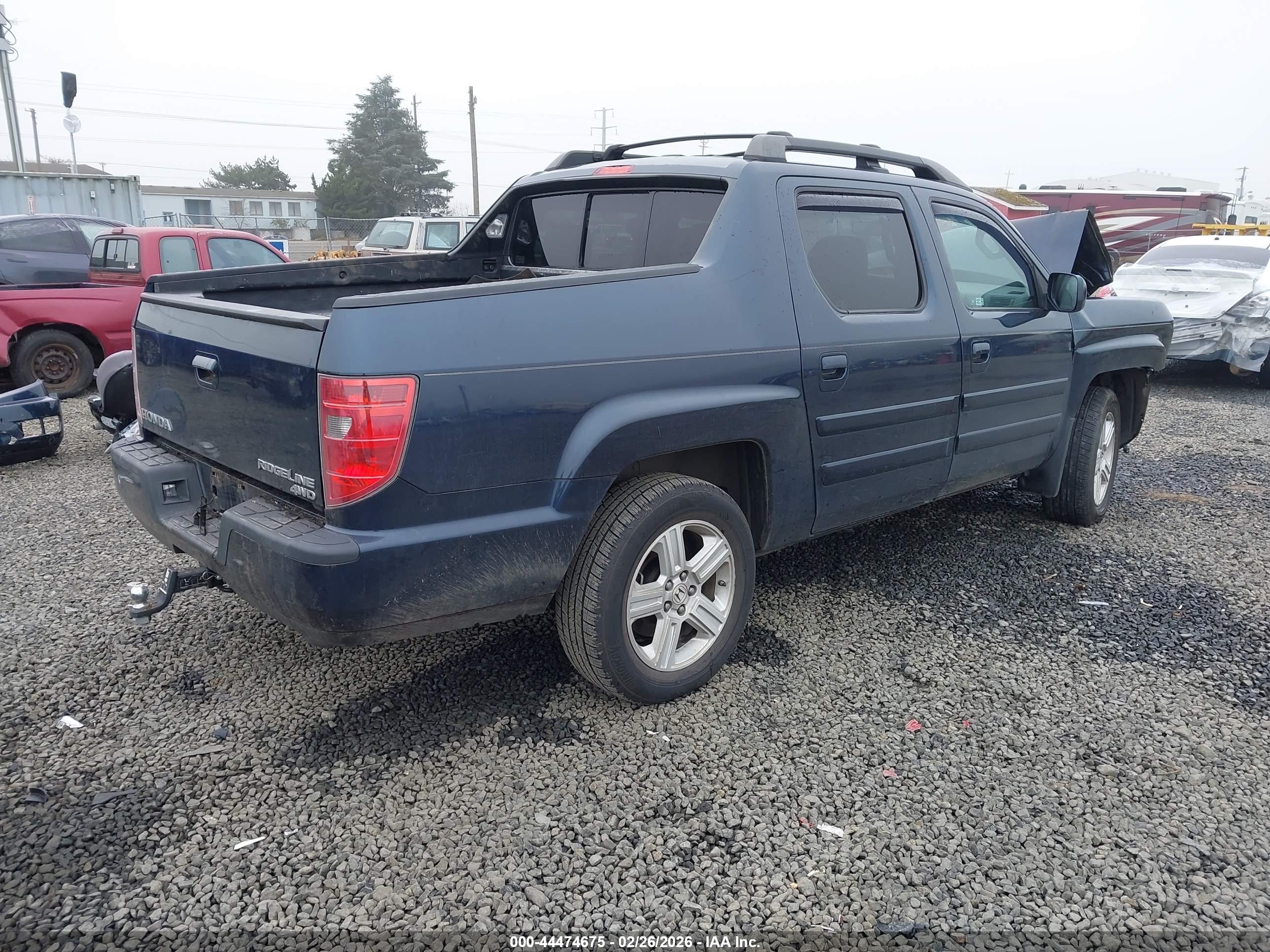 HONDA RIDGELINE image 4