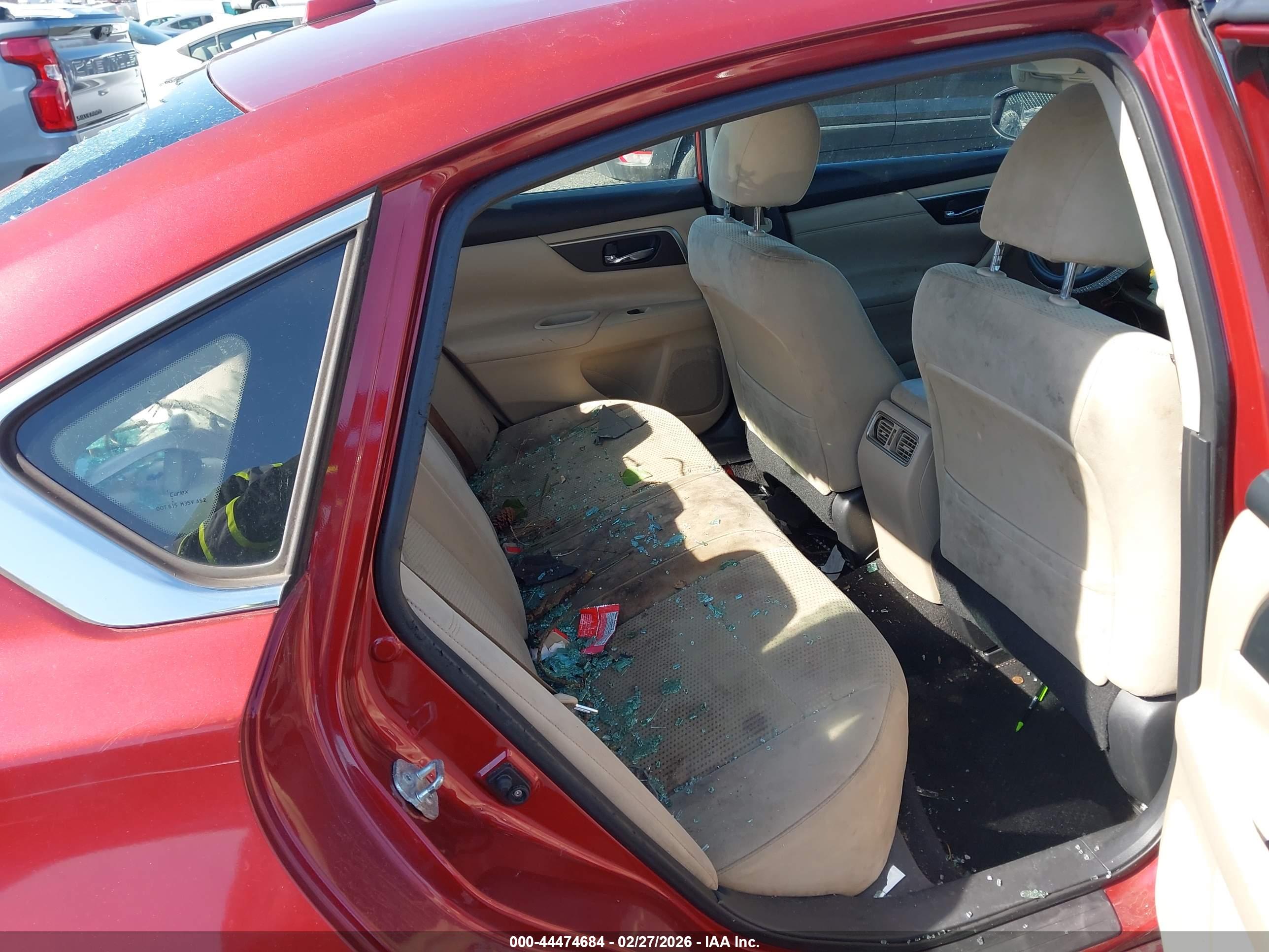 NISSAN ALTIMA image 8