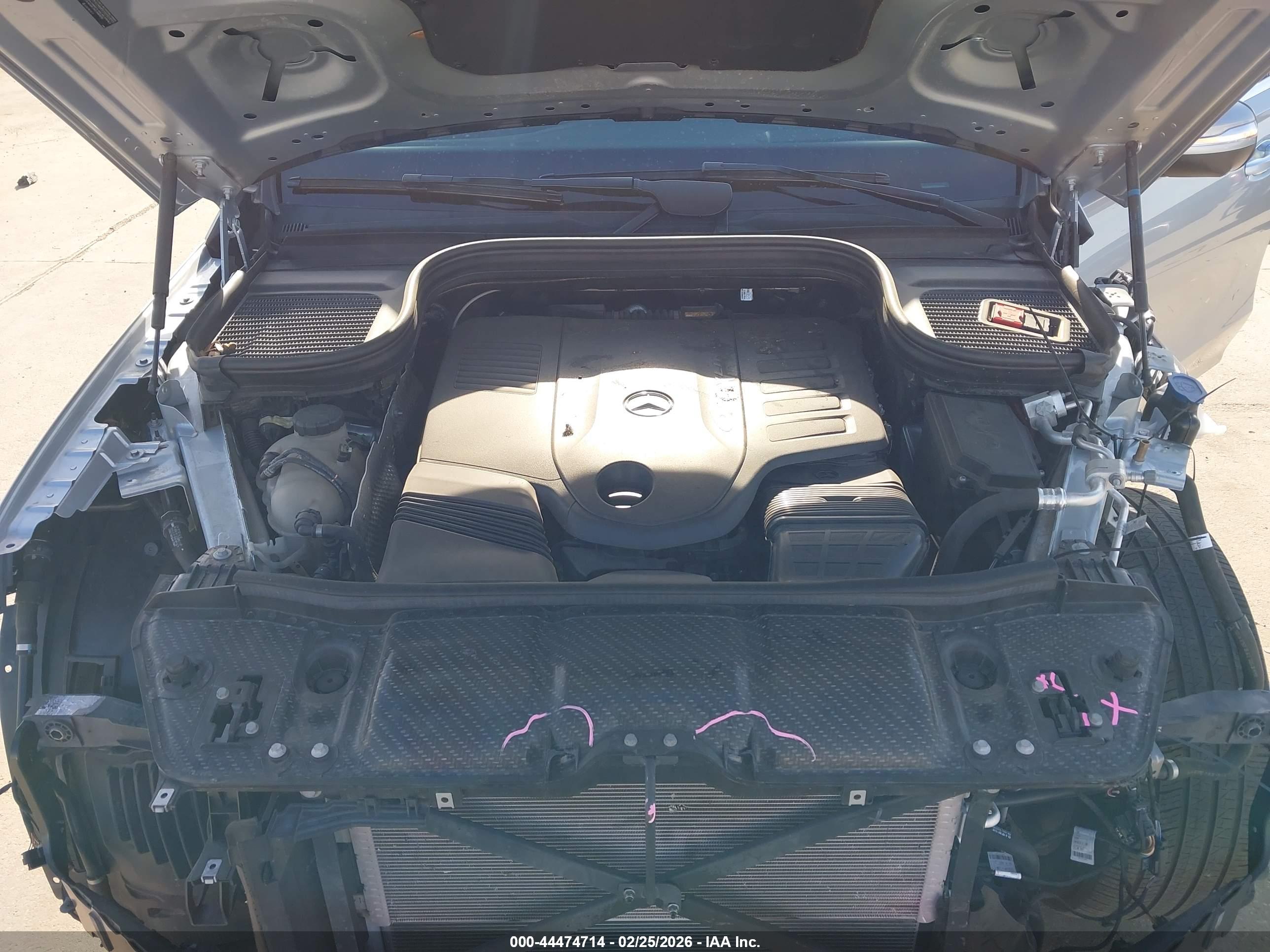 MERCEDES-BENZ GLE image 10