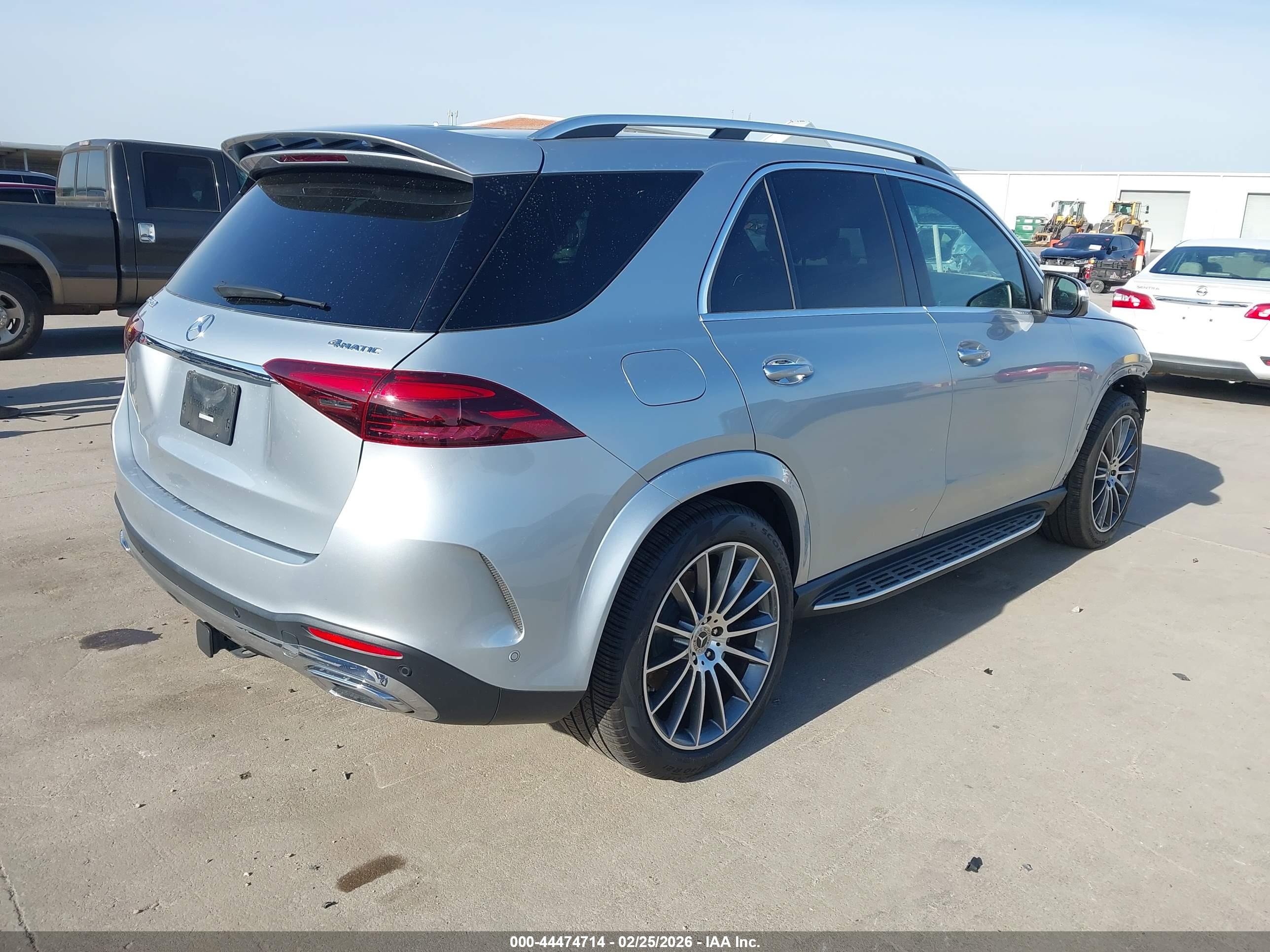 MERCEDES-BENZ GLE image 4