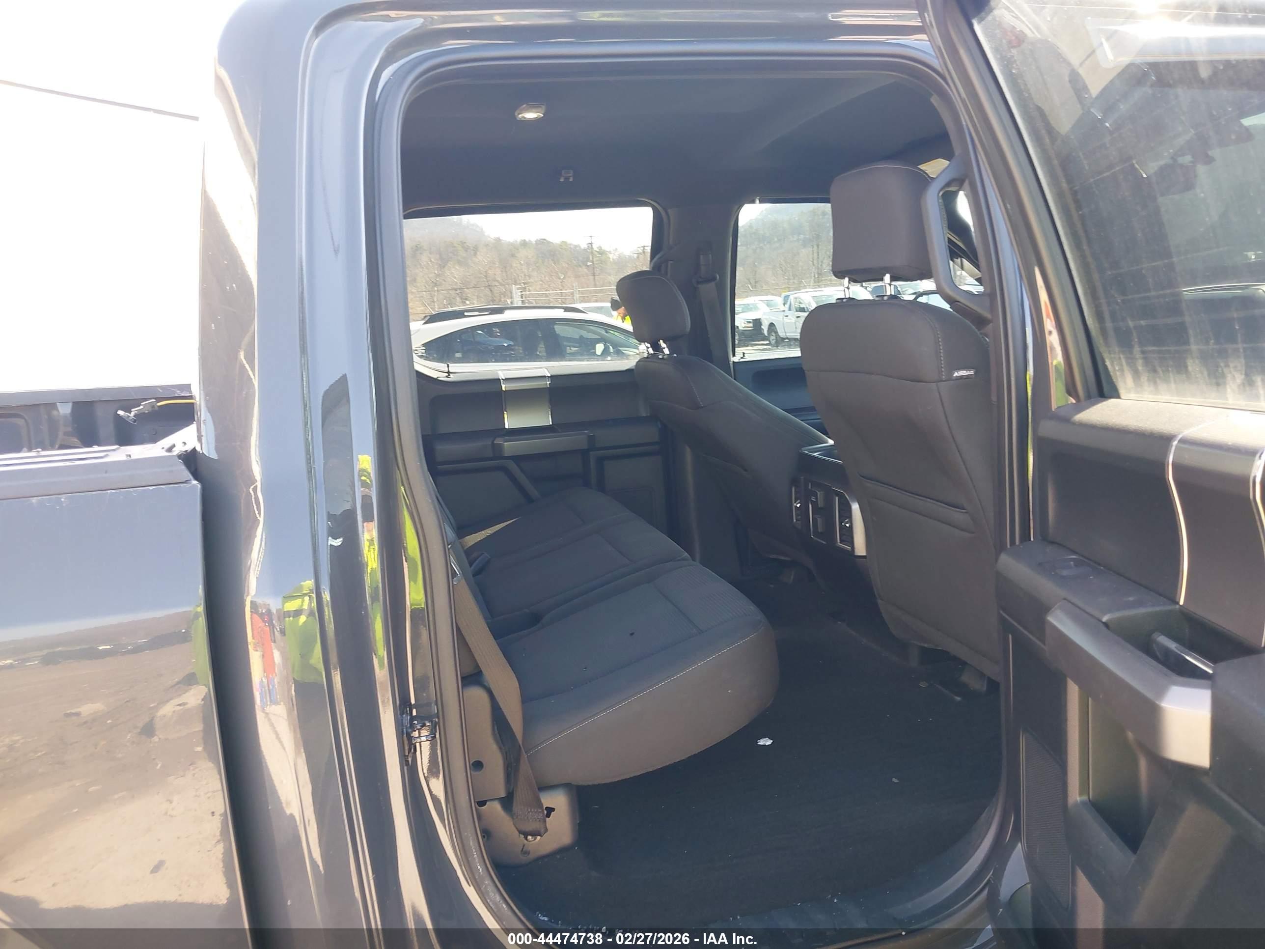 FORD F-150 image 8