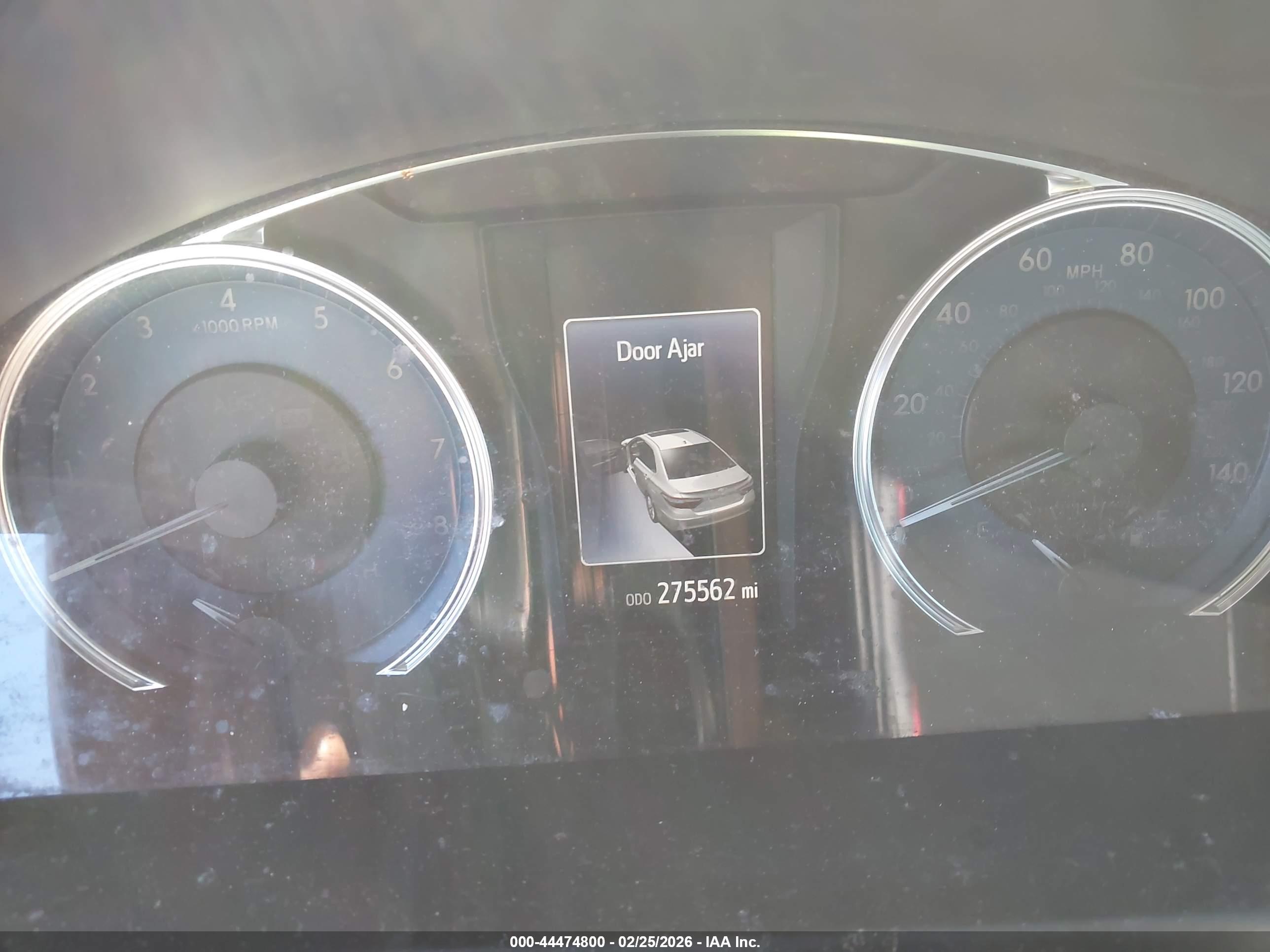 TOYOTA CAMRY image 7