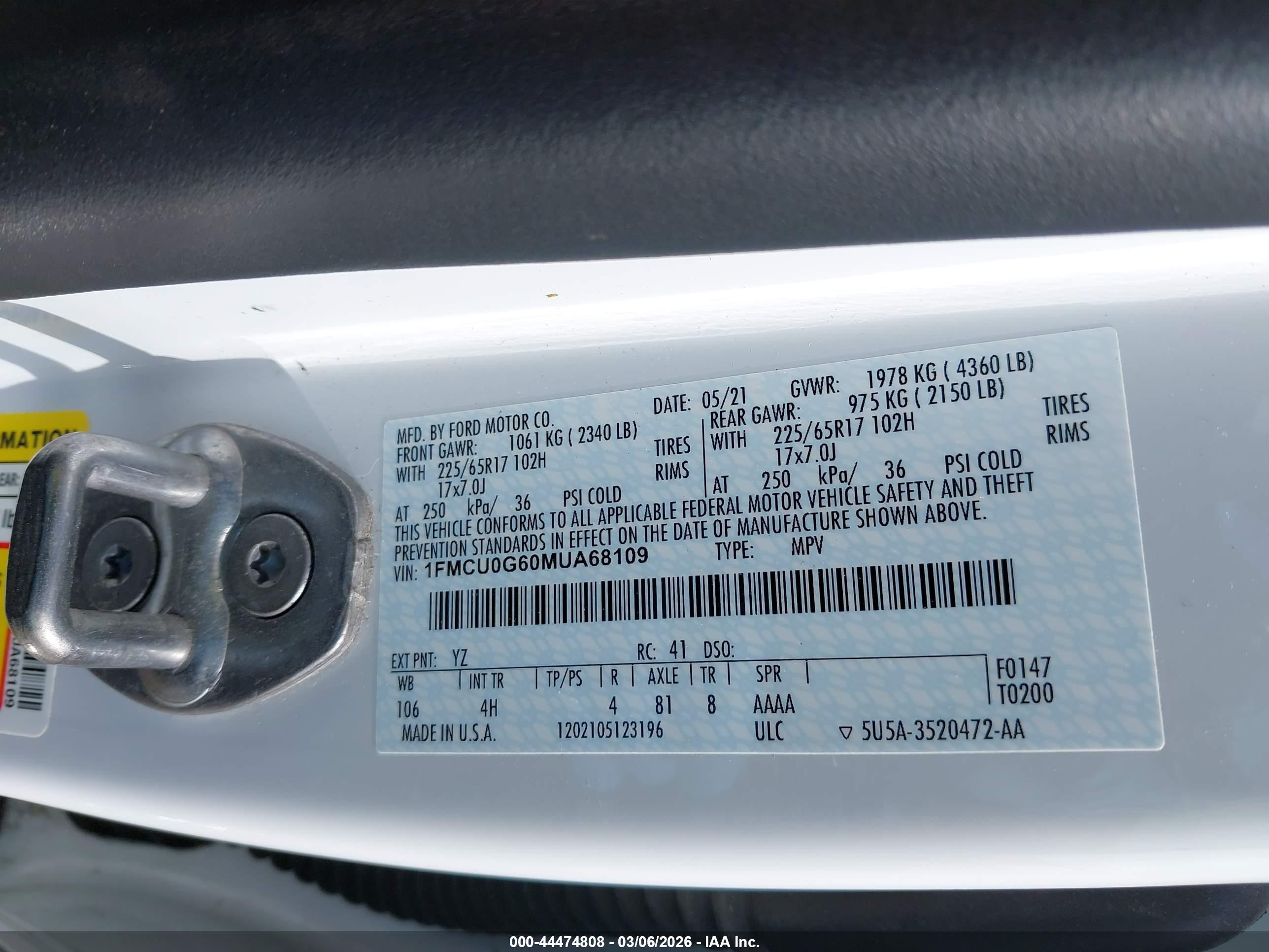 FORD ESCAPE image 9