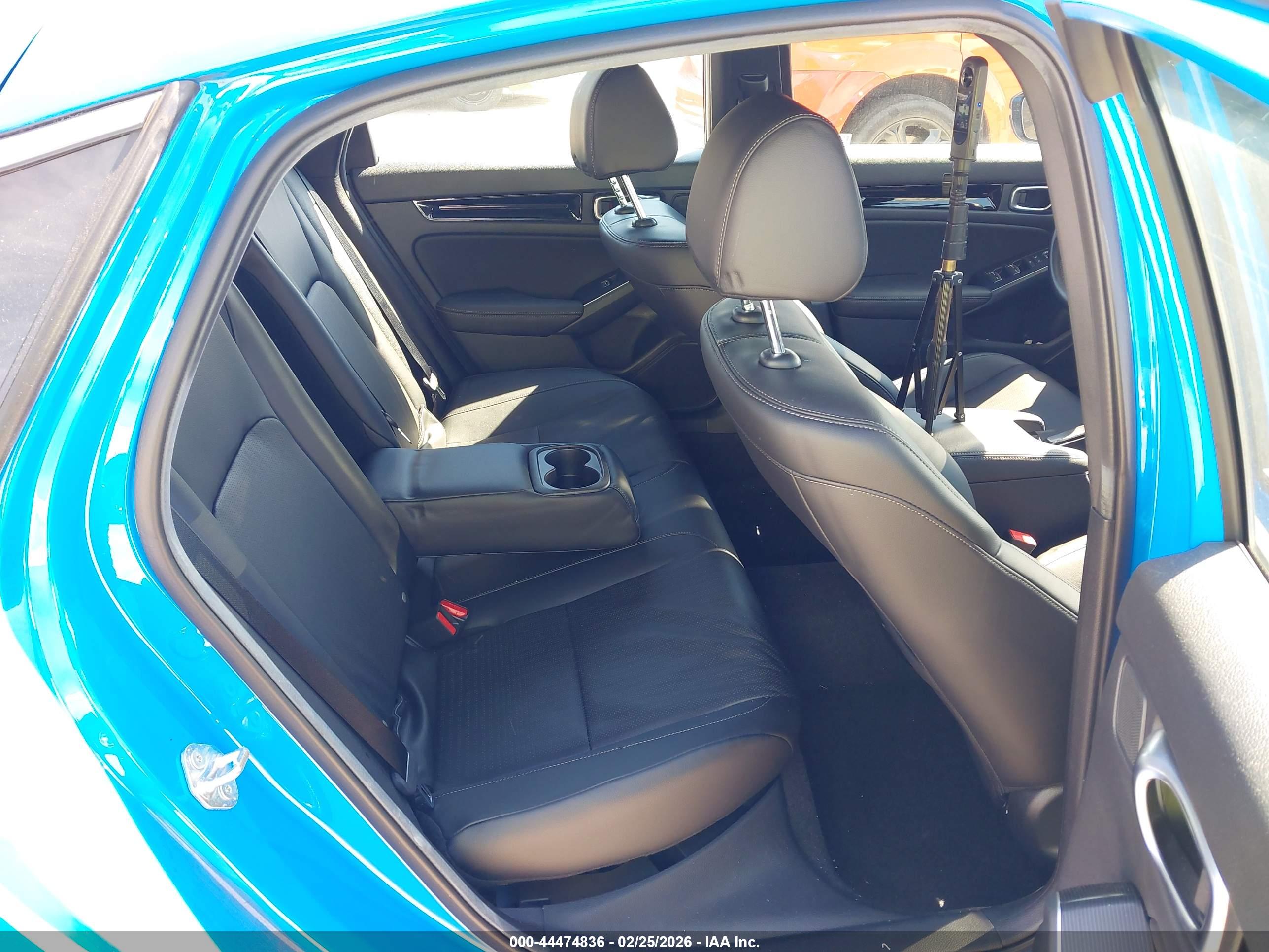 HONDA CIVIC image 8