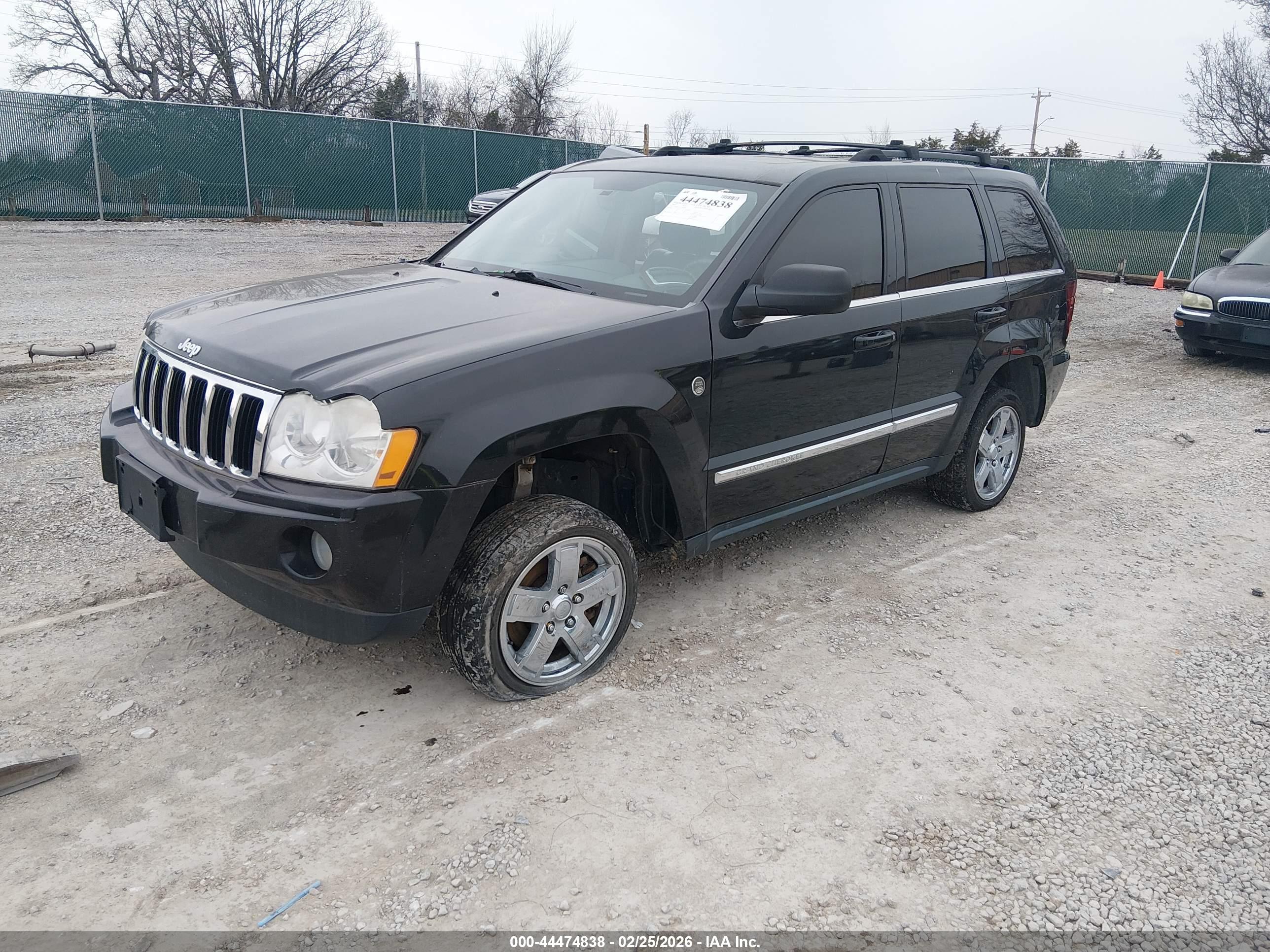JEEP GRAND image 2
