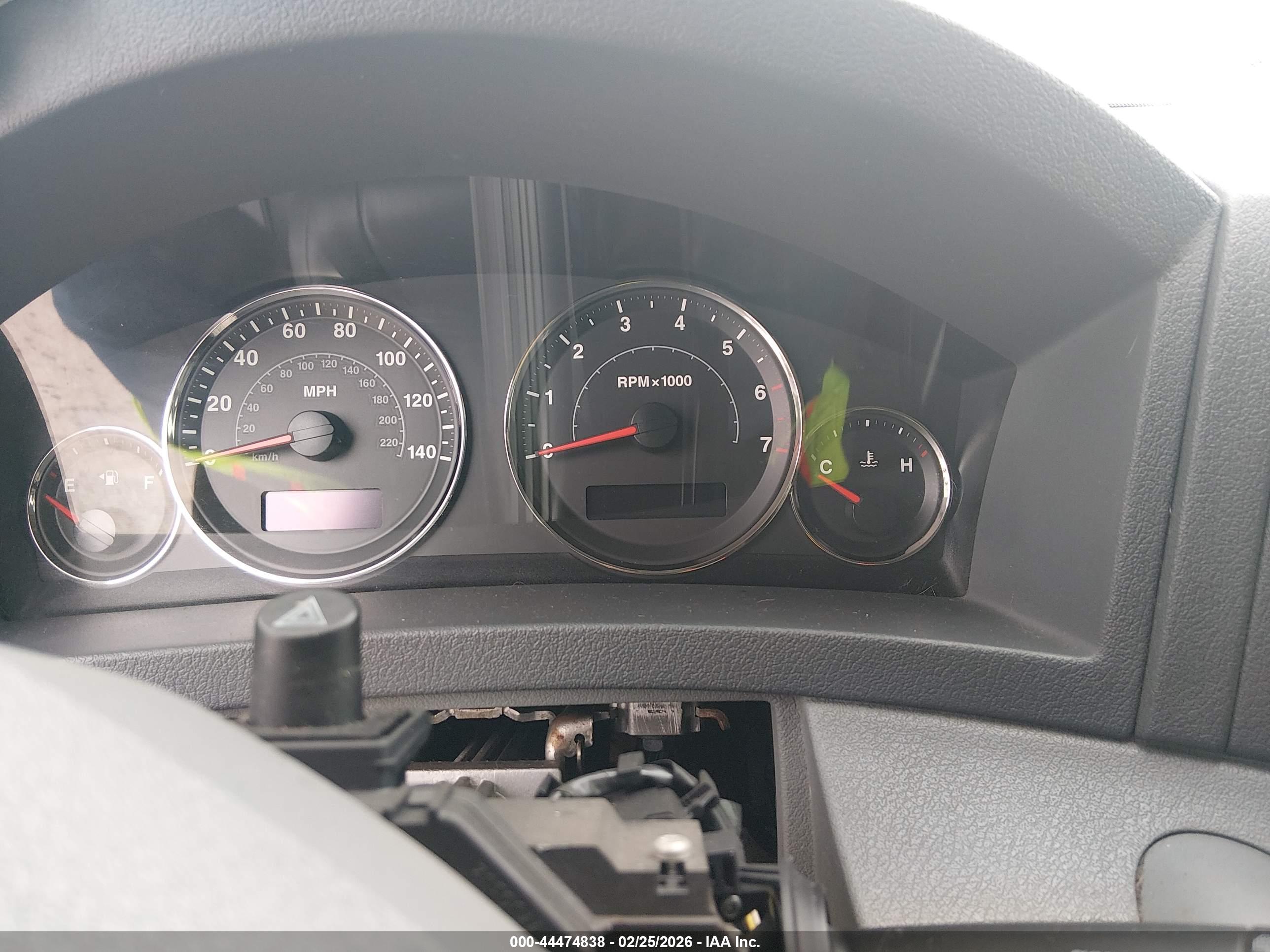 JEEP GRAND image 7