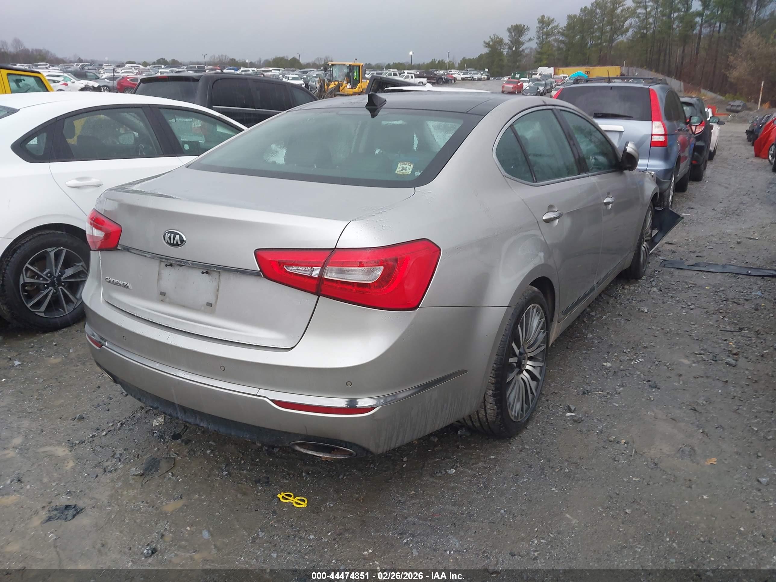 KIA CADENZA image 4