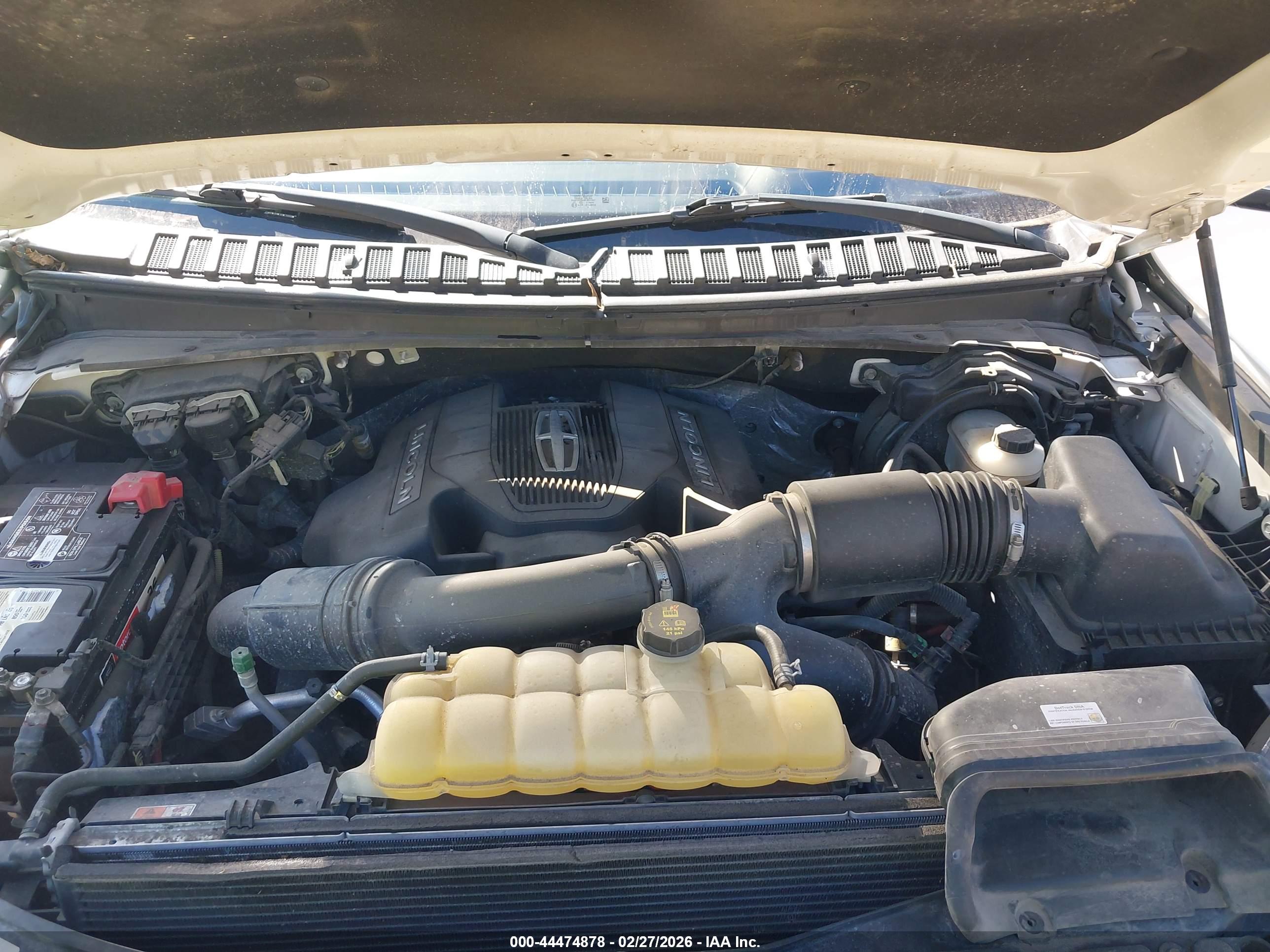 LINCOLN NAVIGATOR image 10