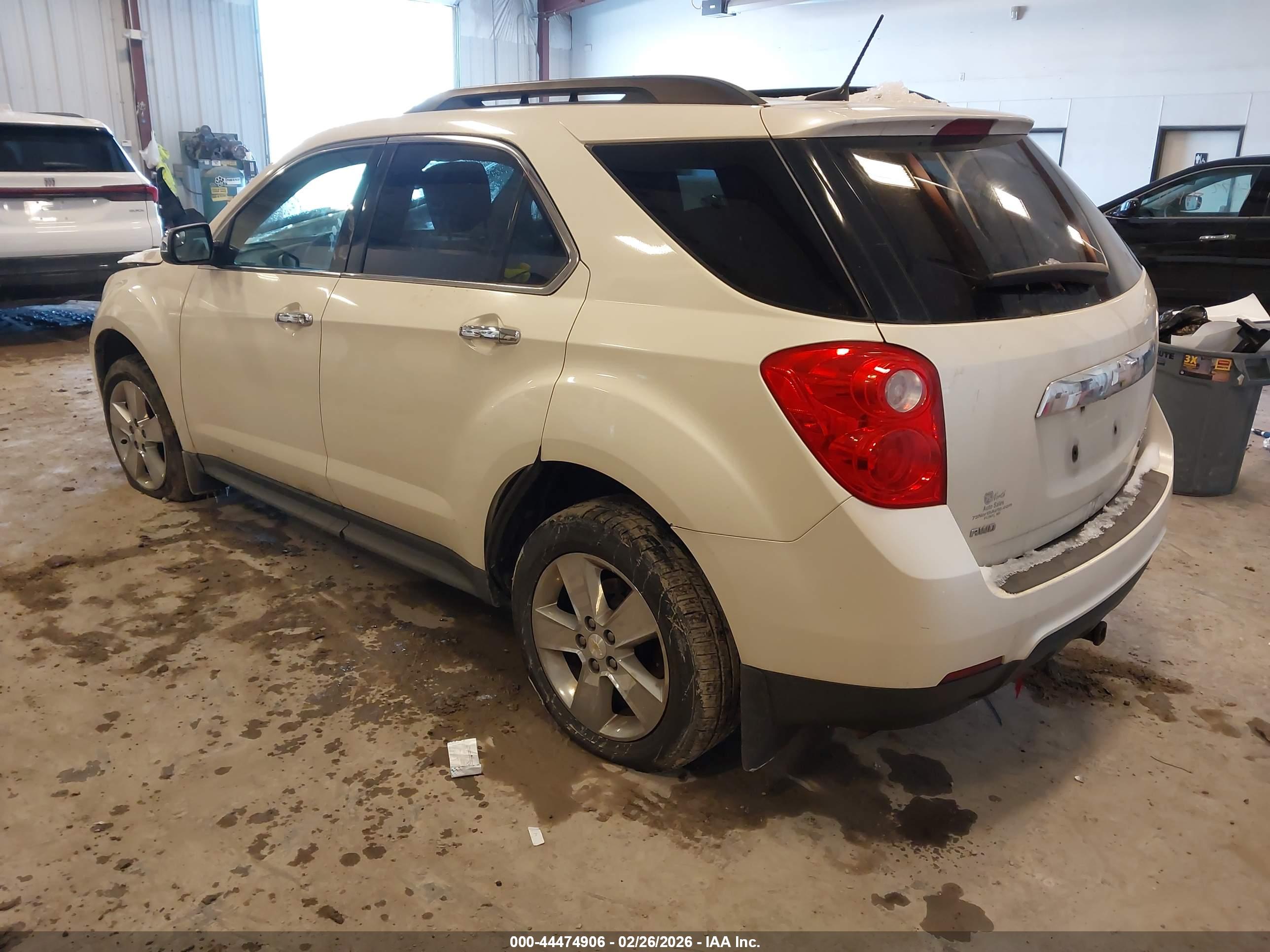 CHEVROLET EQUINOX image 3