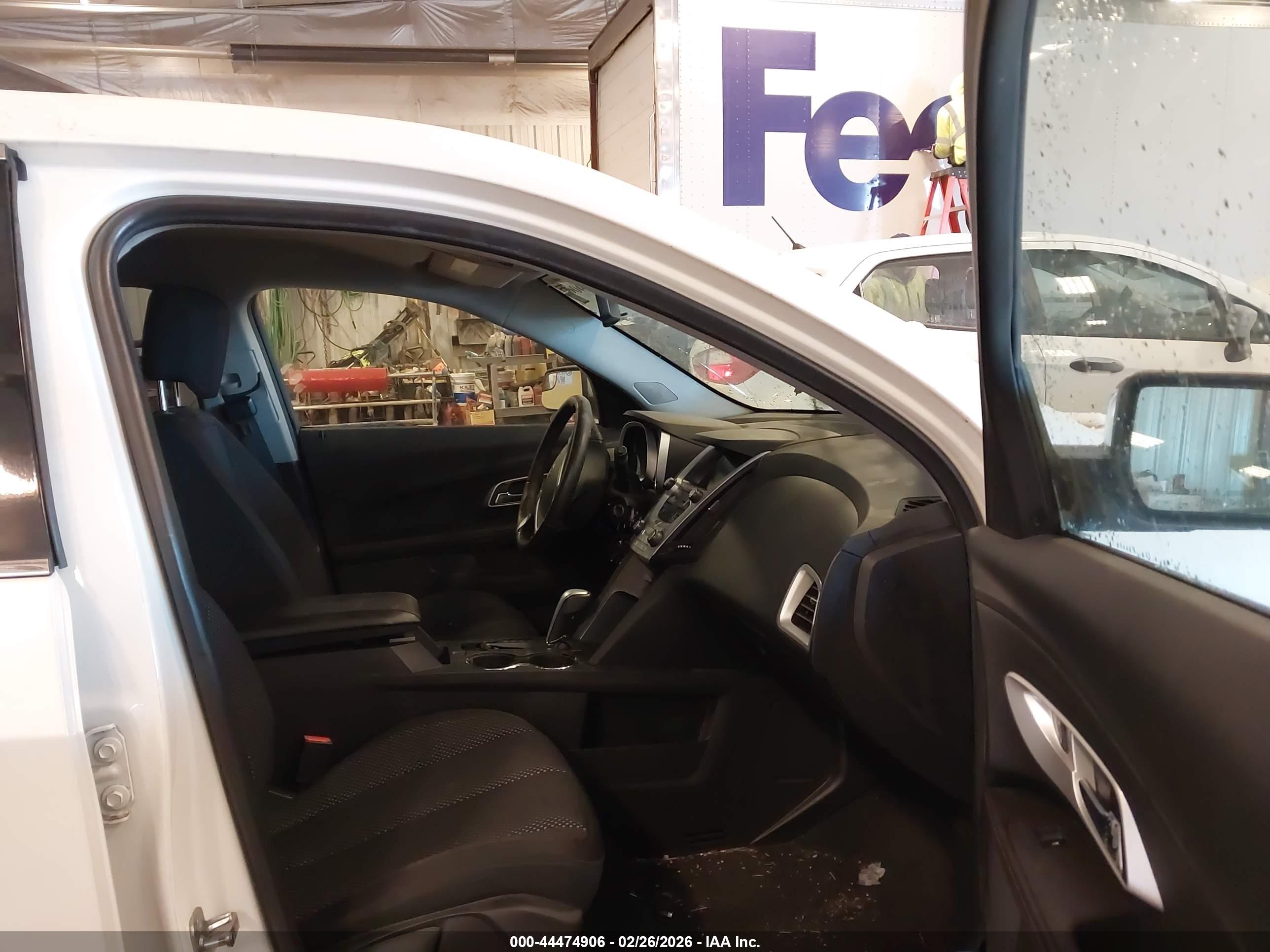 CHEVROLET EQUINOX image 5