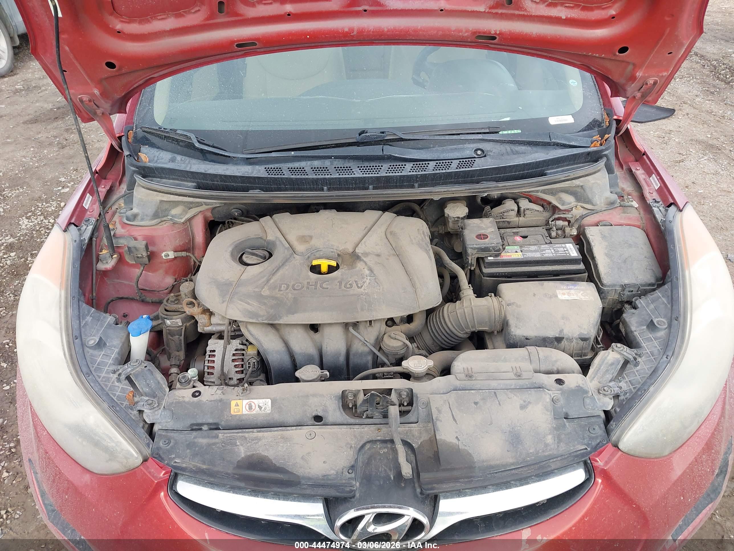 HYUNDAI ELANTRA image 10