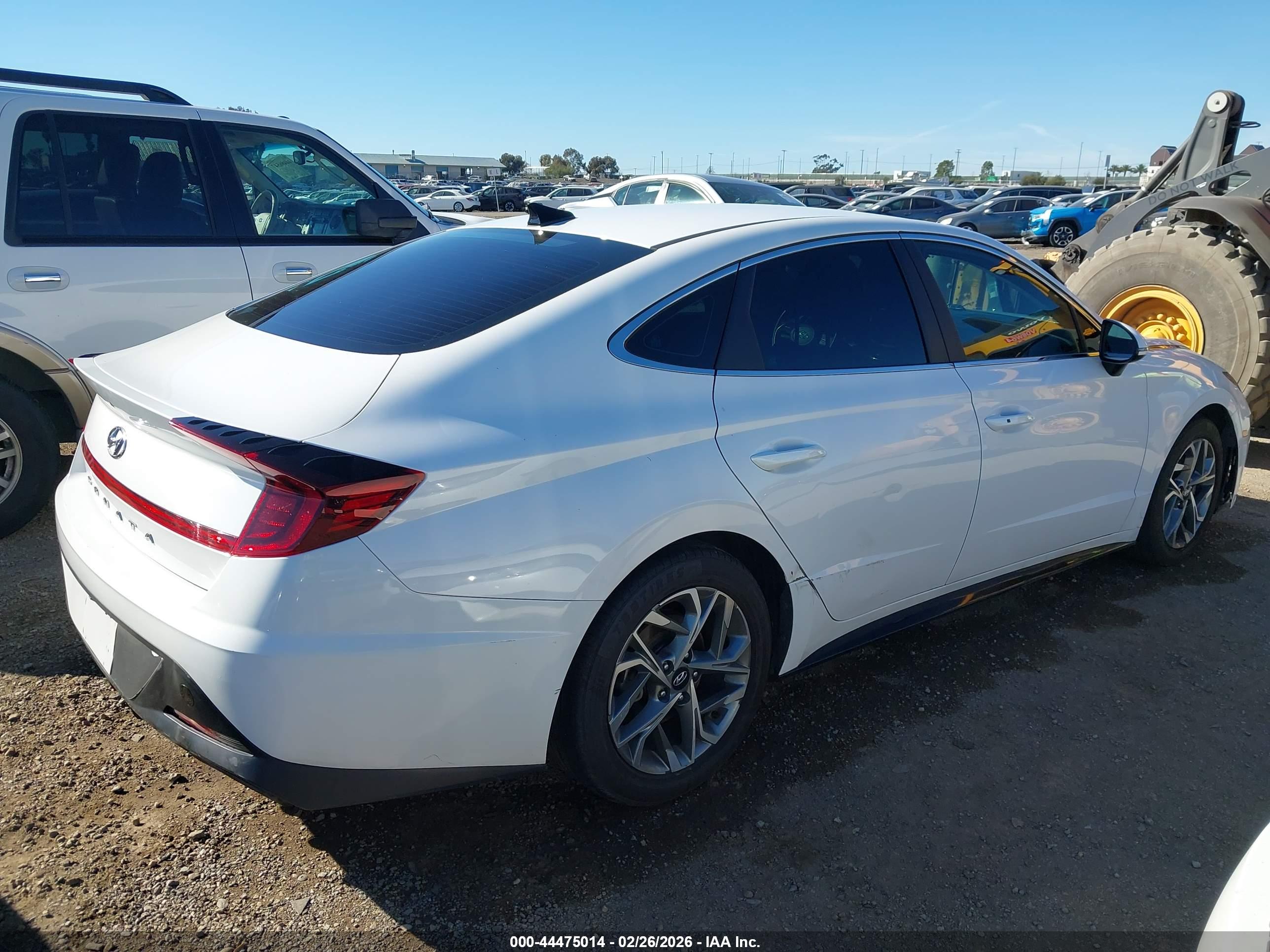 HYUNDAI SONATA image 4
