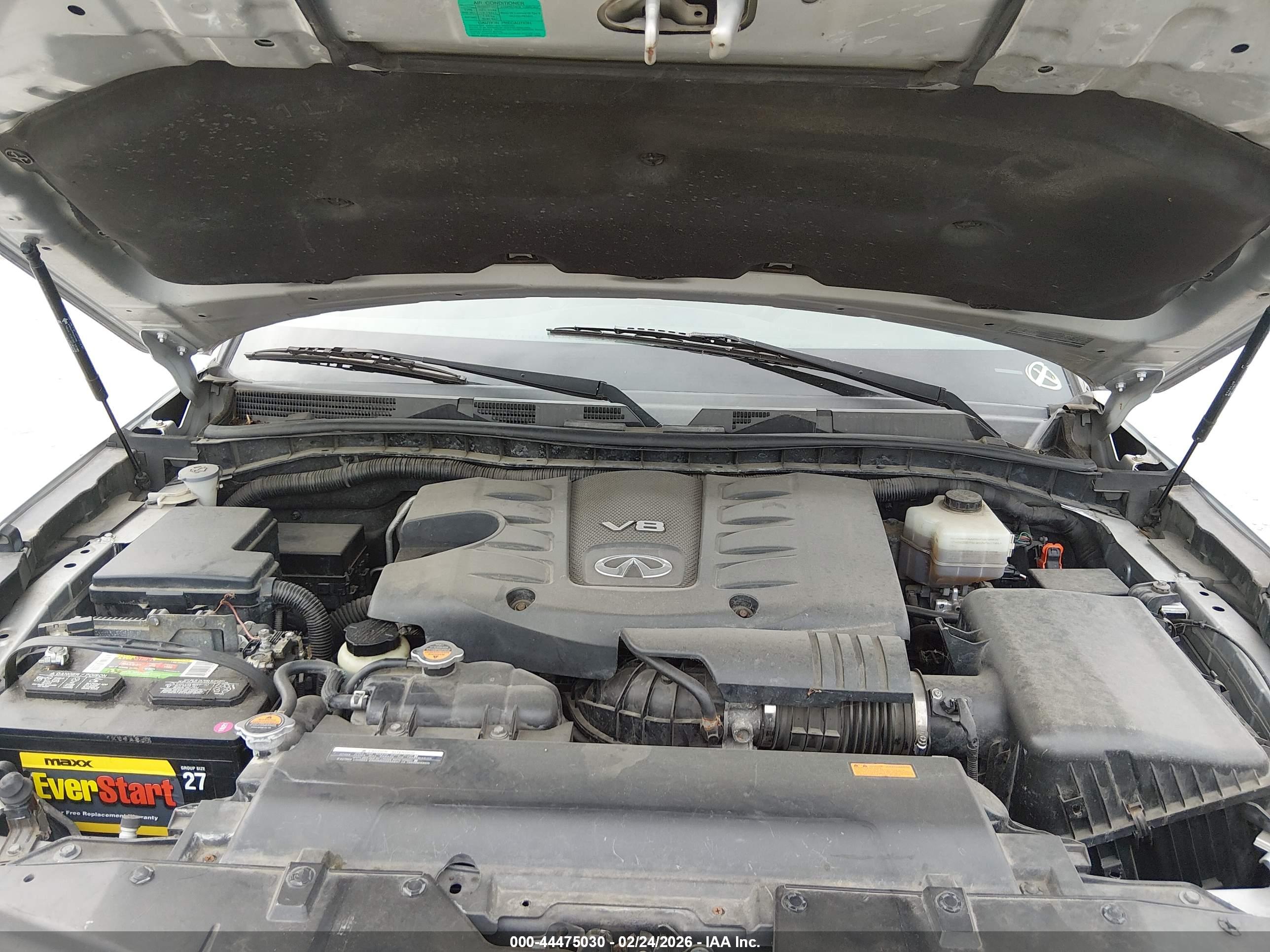 INFINITI QX56 image 10