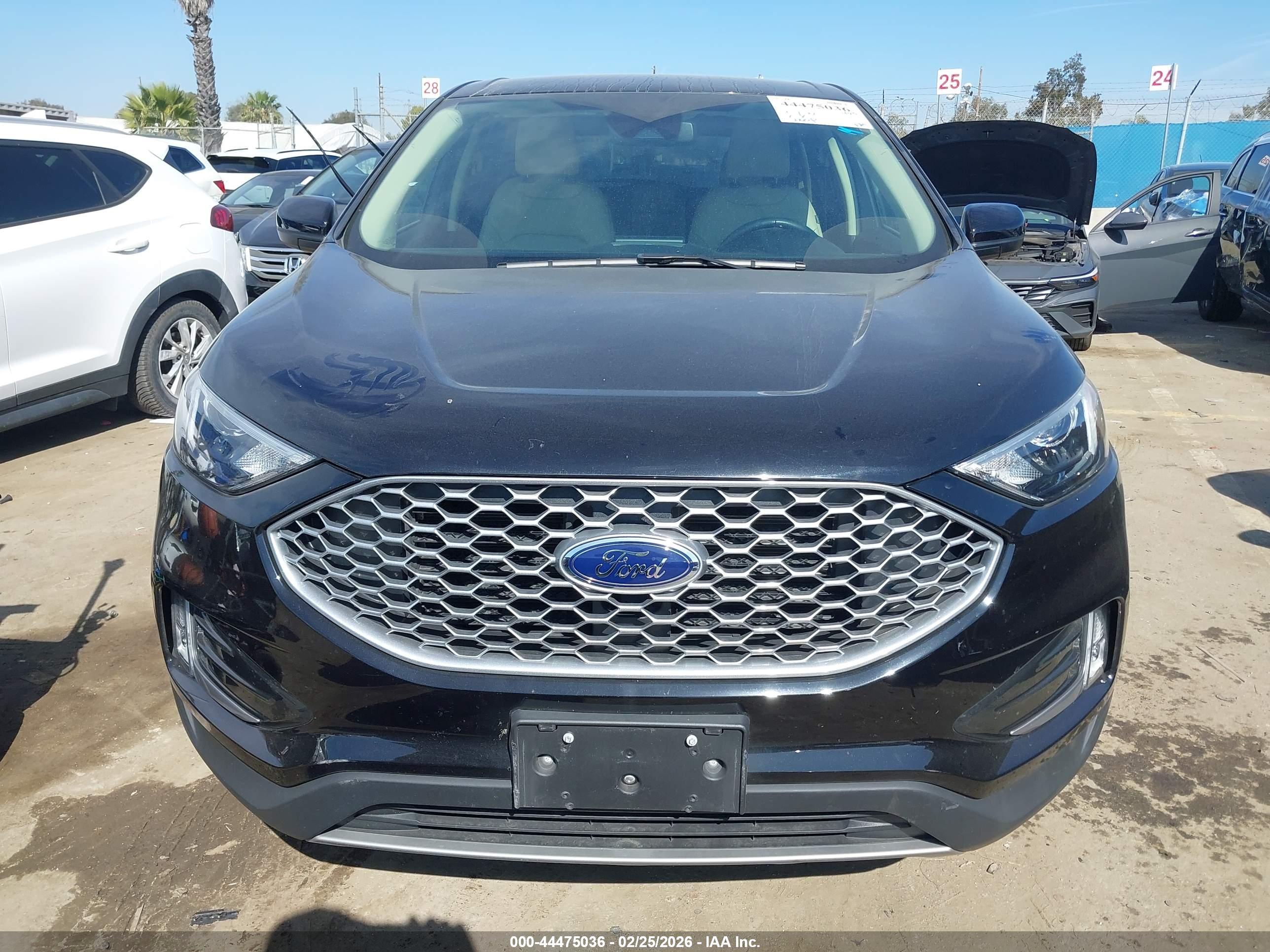 FORD EDGE image 6