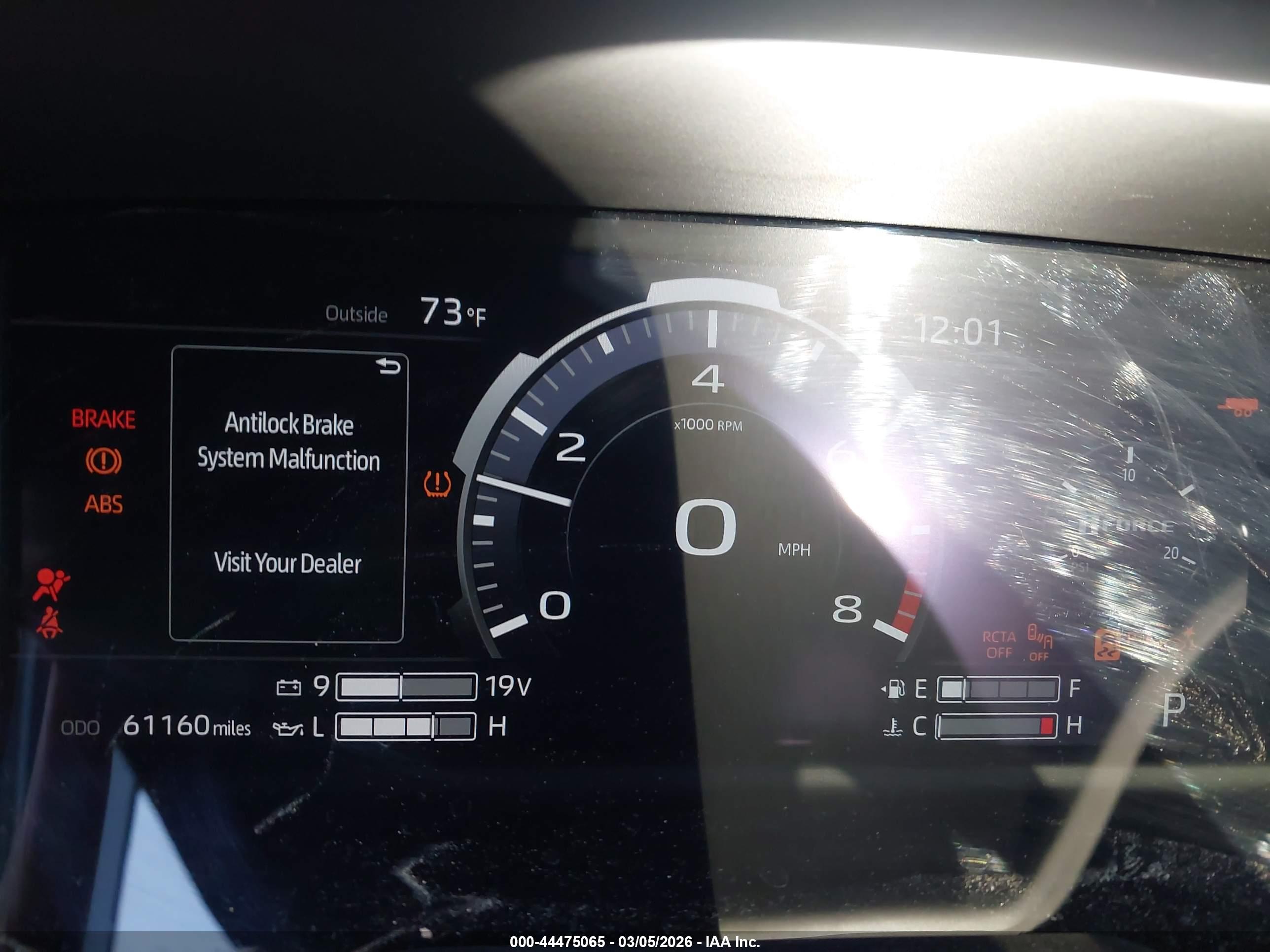 TOYOTA TUNDRA image 7