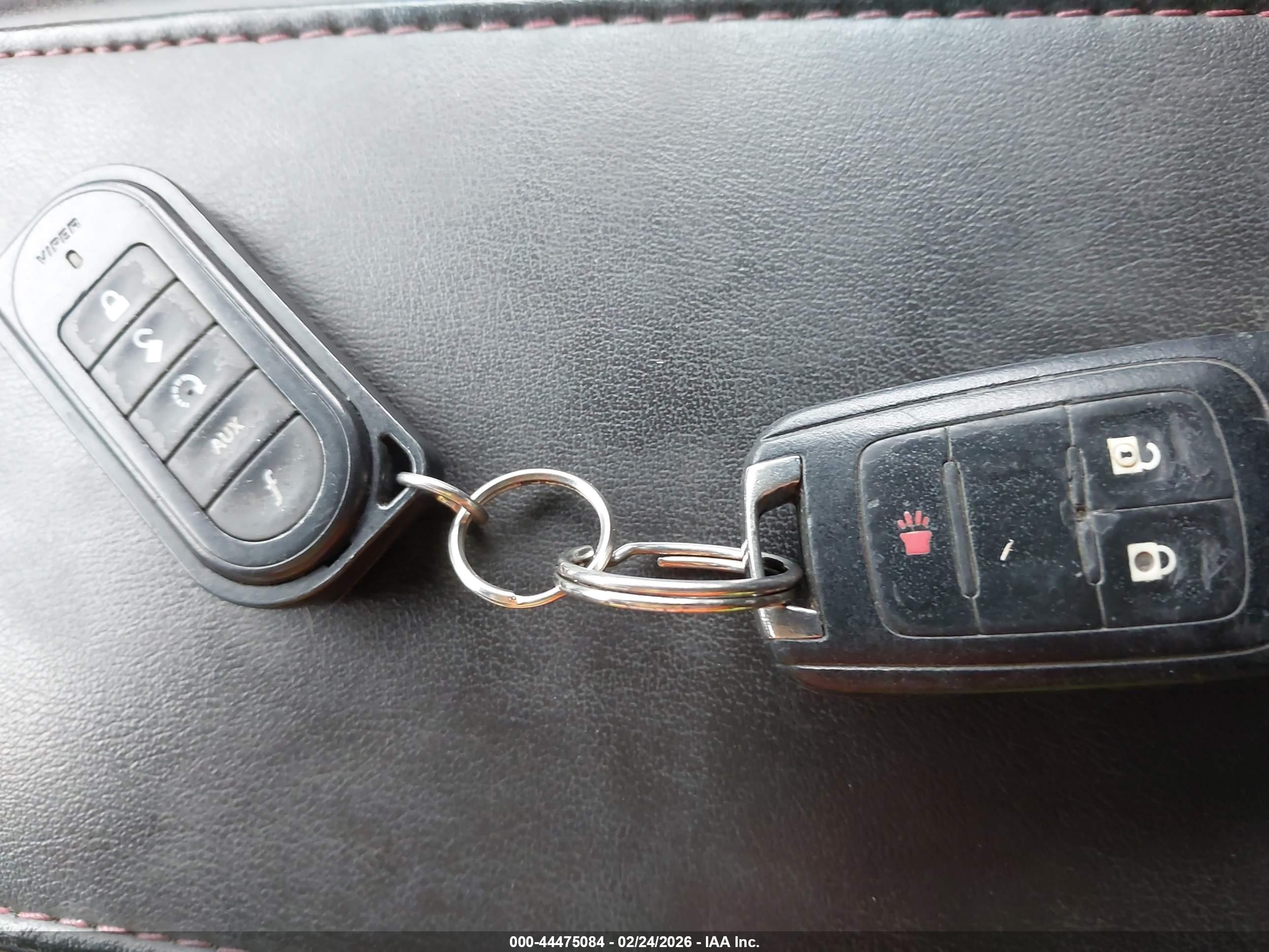 GMC TERRAIN image 11