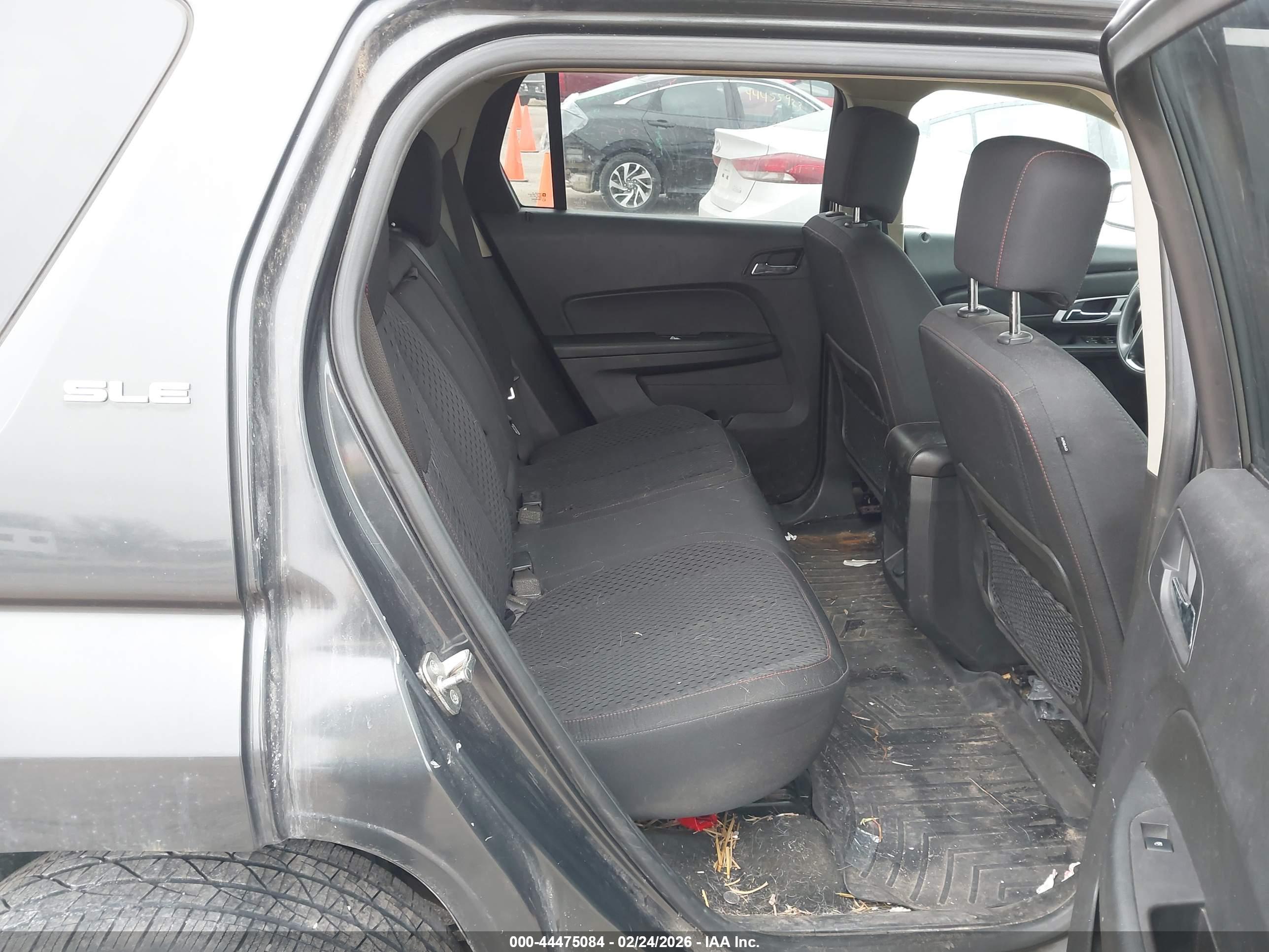 GMC TERRAIN image 8