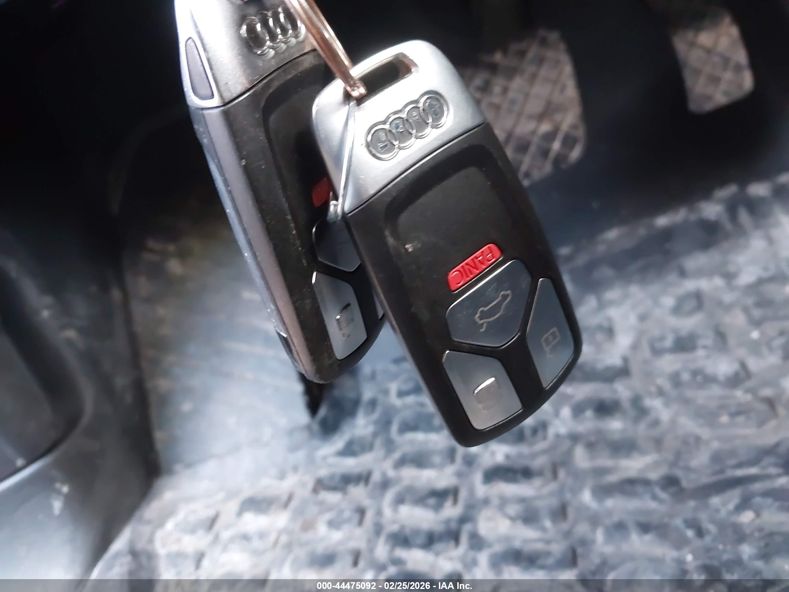 AUDI Q7 image 11