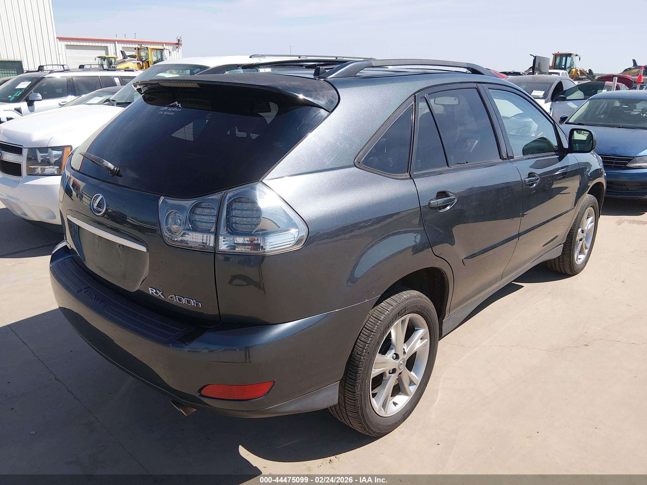 LEXUS RX image 4