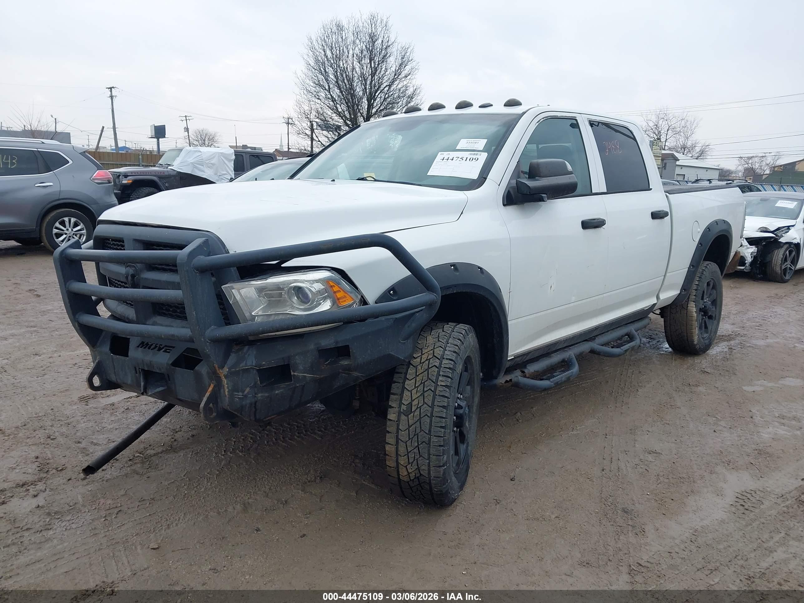 RAM 2500 image 2
