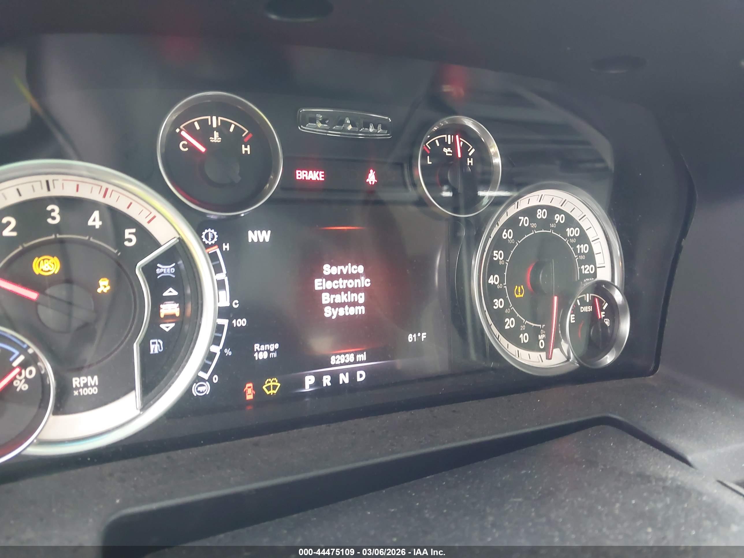 RAM 2500 image 7