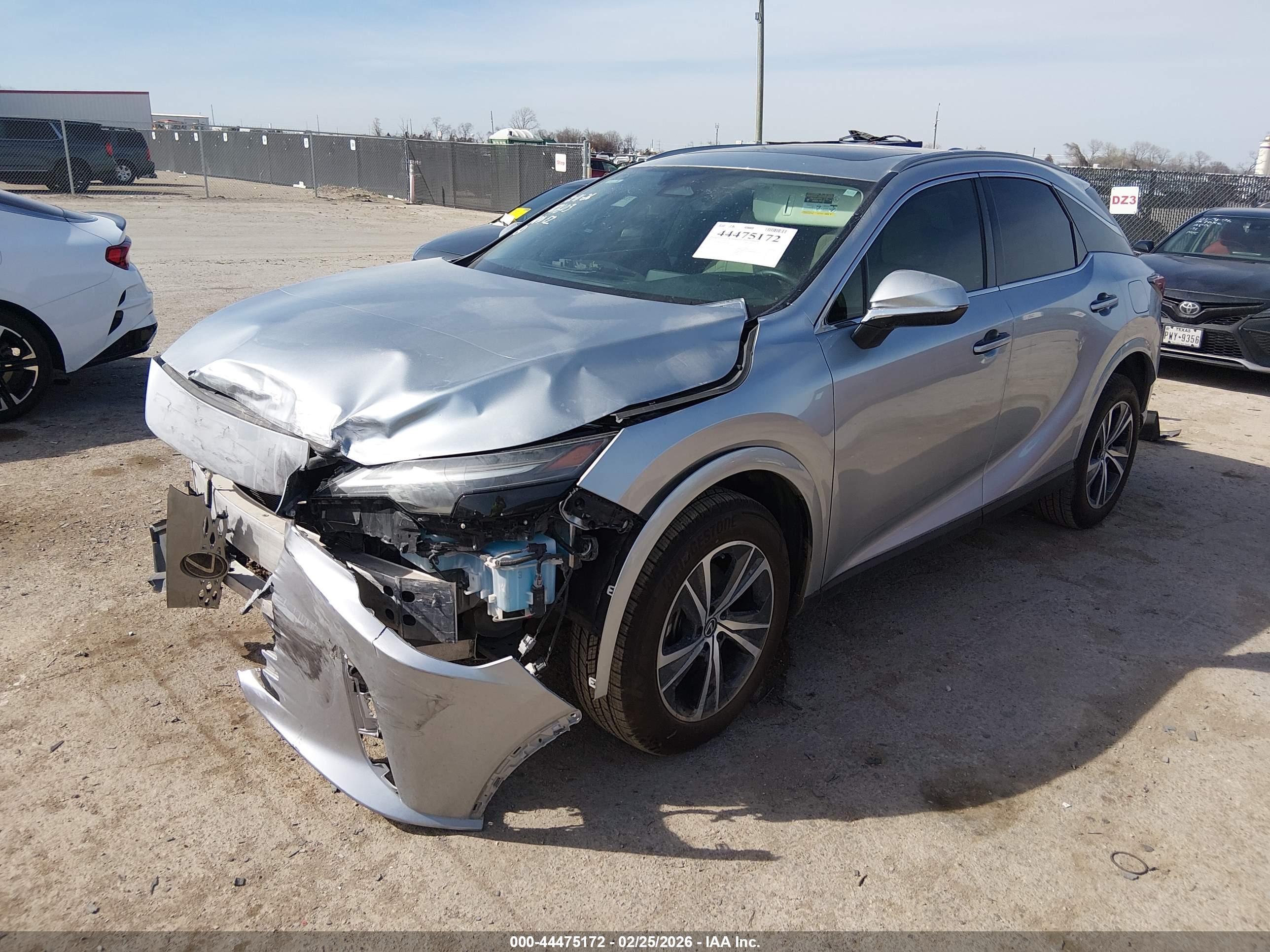 LEXUS RX image 2