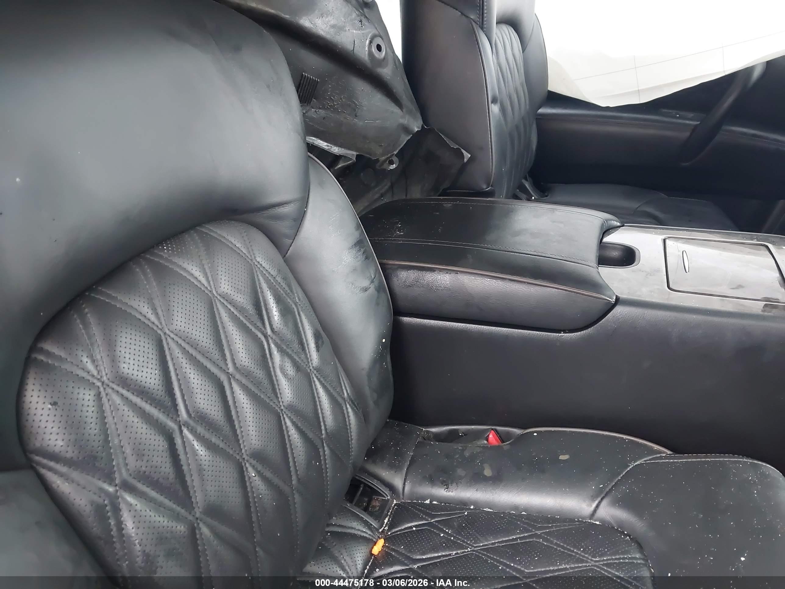 NISSAN ARMADA image 8