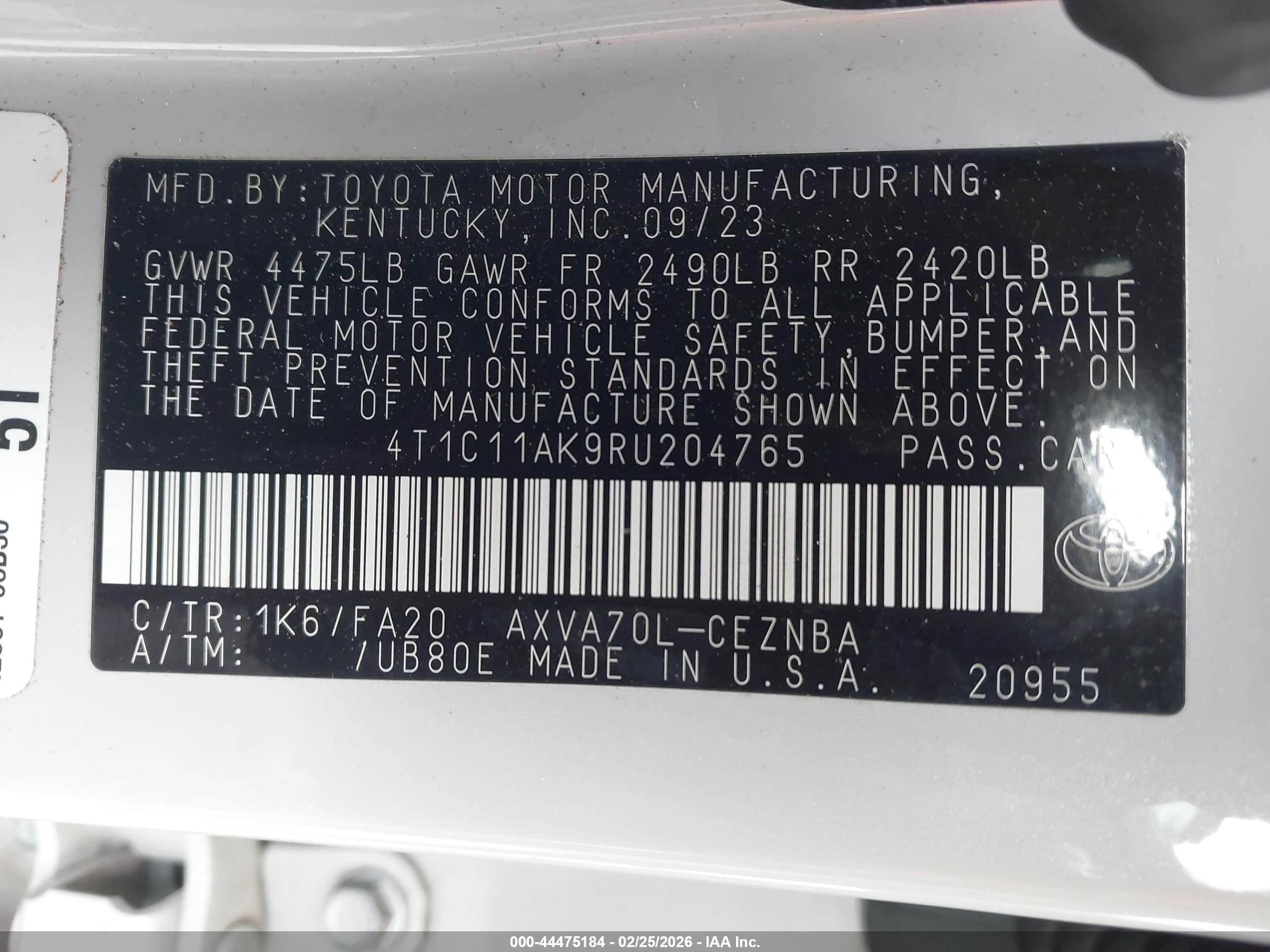 TOYOTA CAMRY image 9