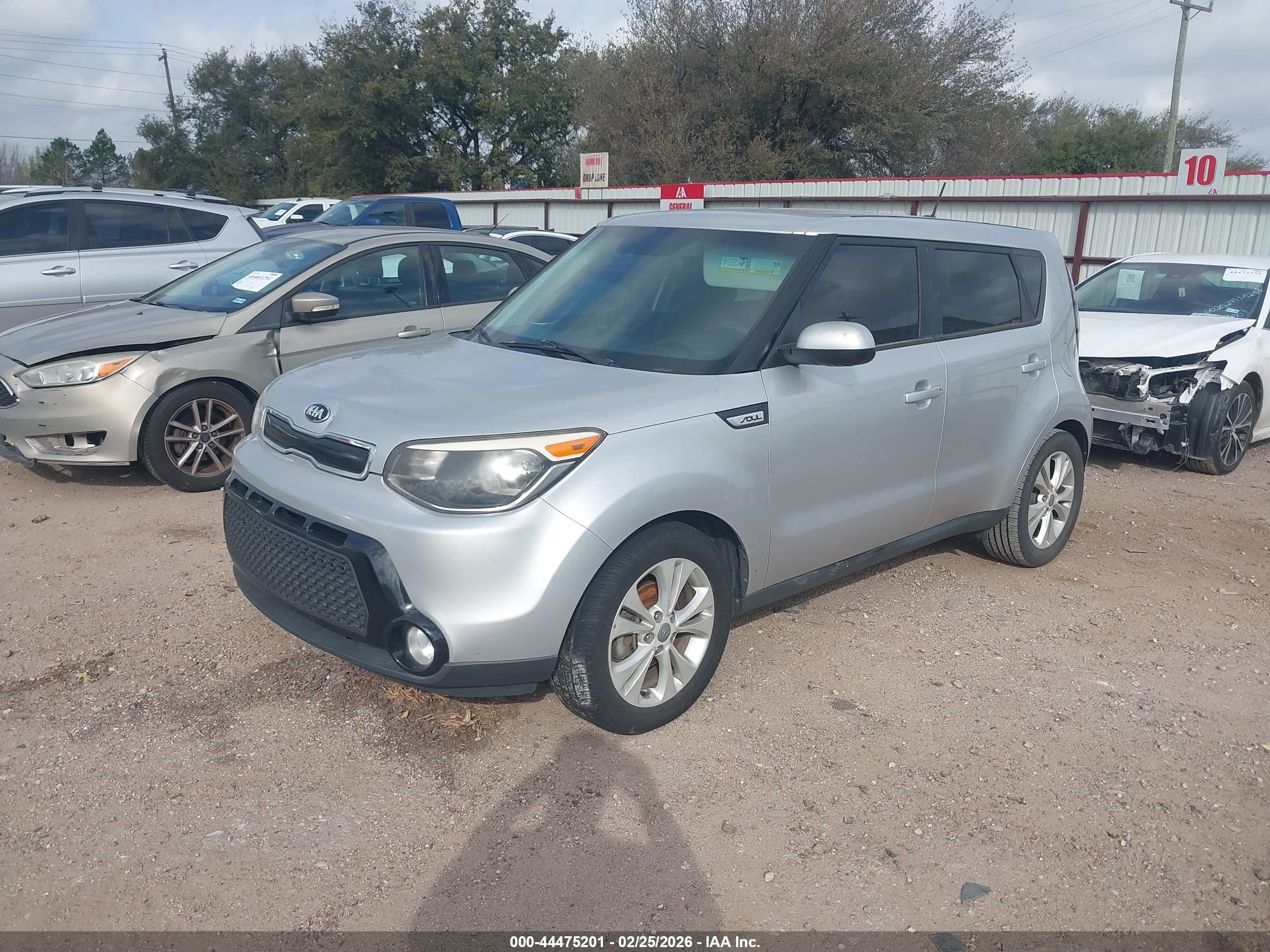 KIA SOUL image 2
