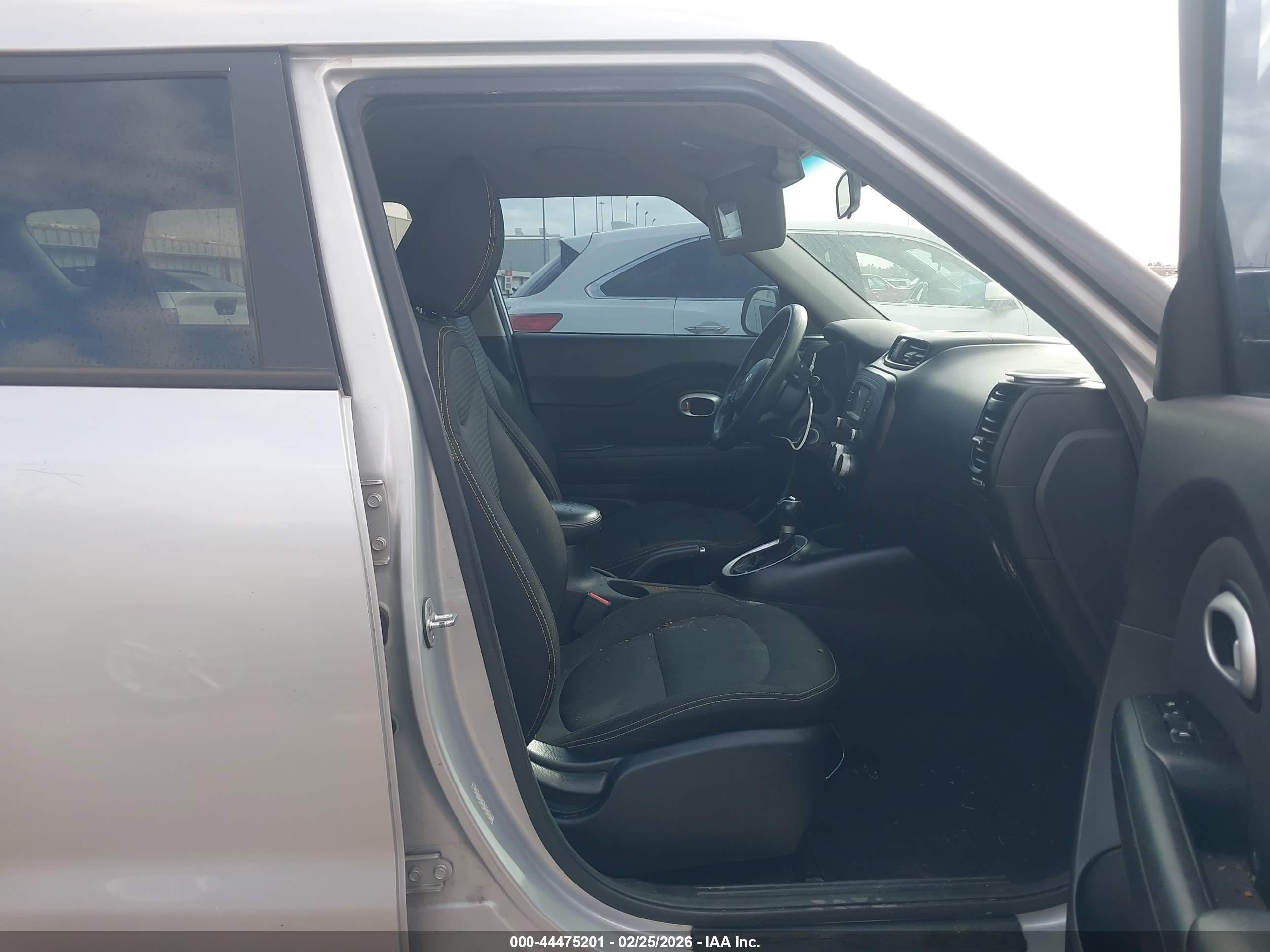 KIA SOUL image 5