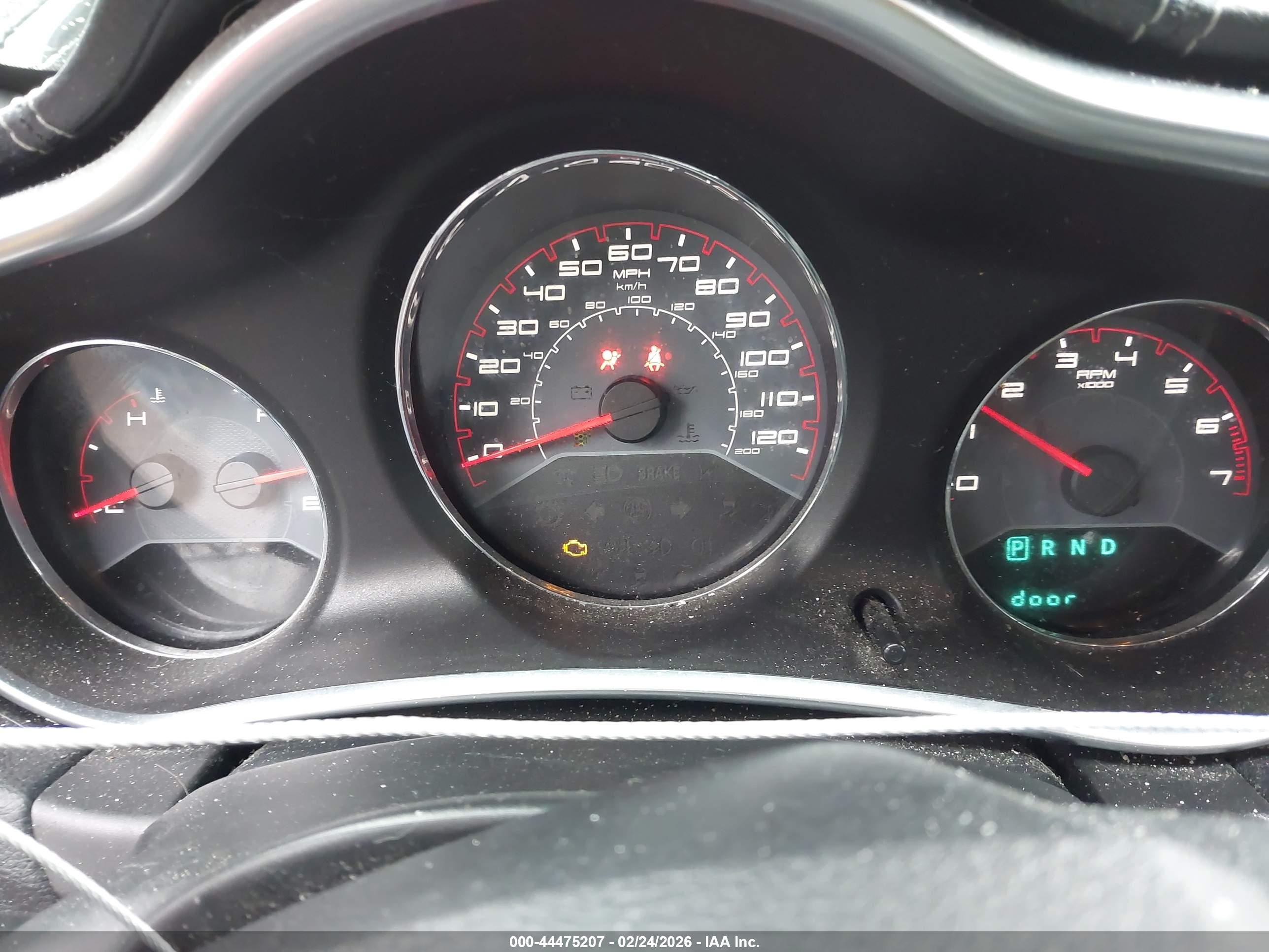 DODGE AVENGER image 7