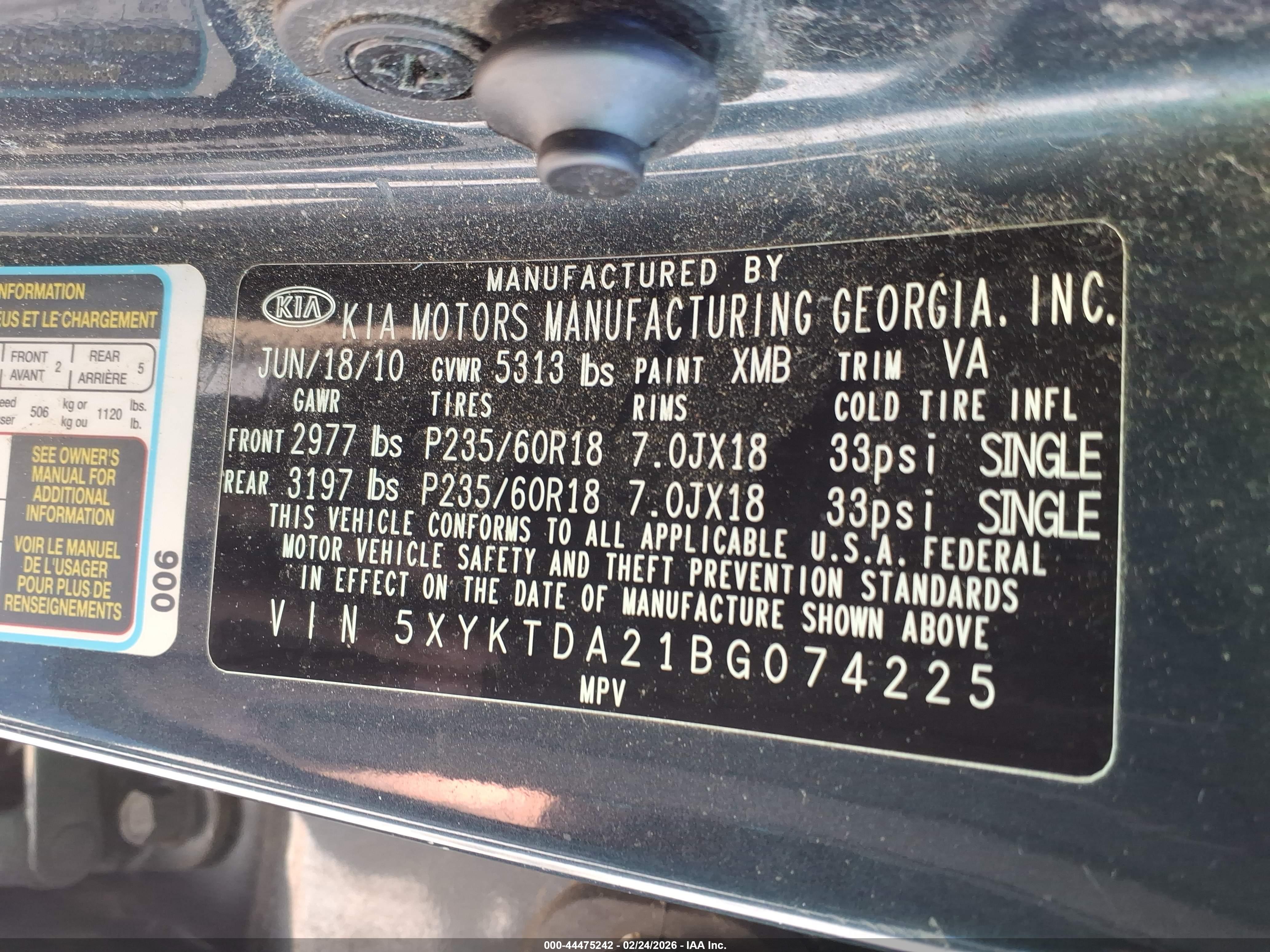 KIA SORENTO image 9